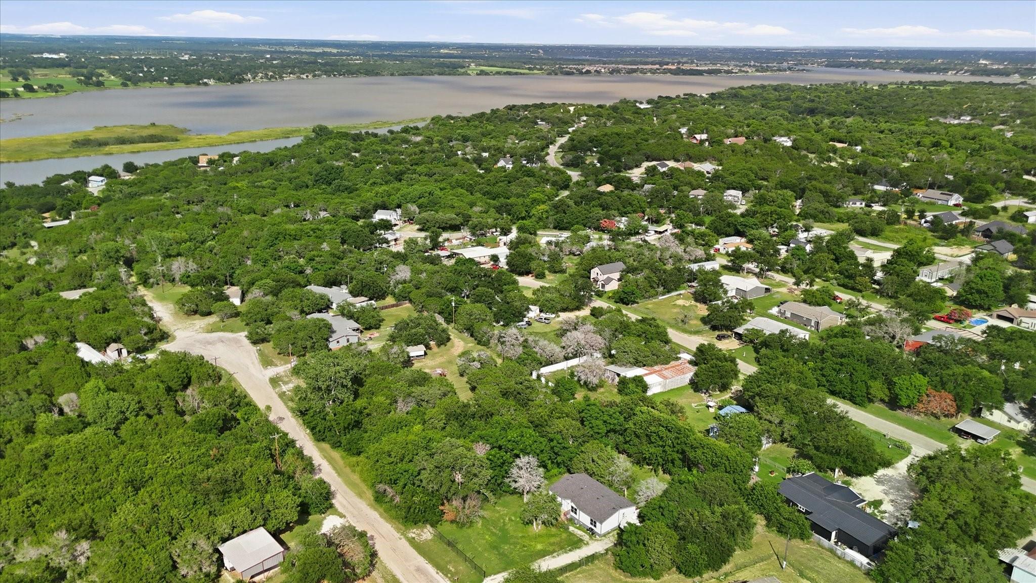 main property photo 36