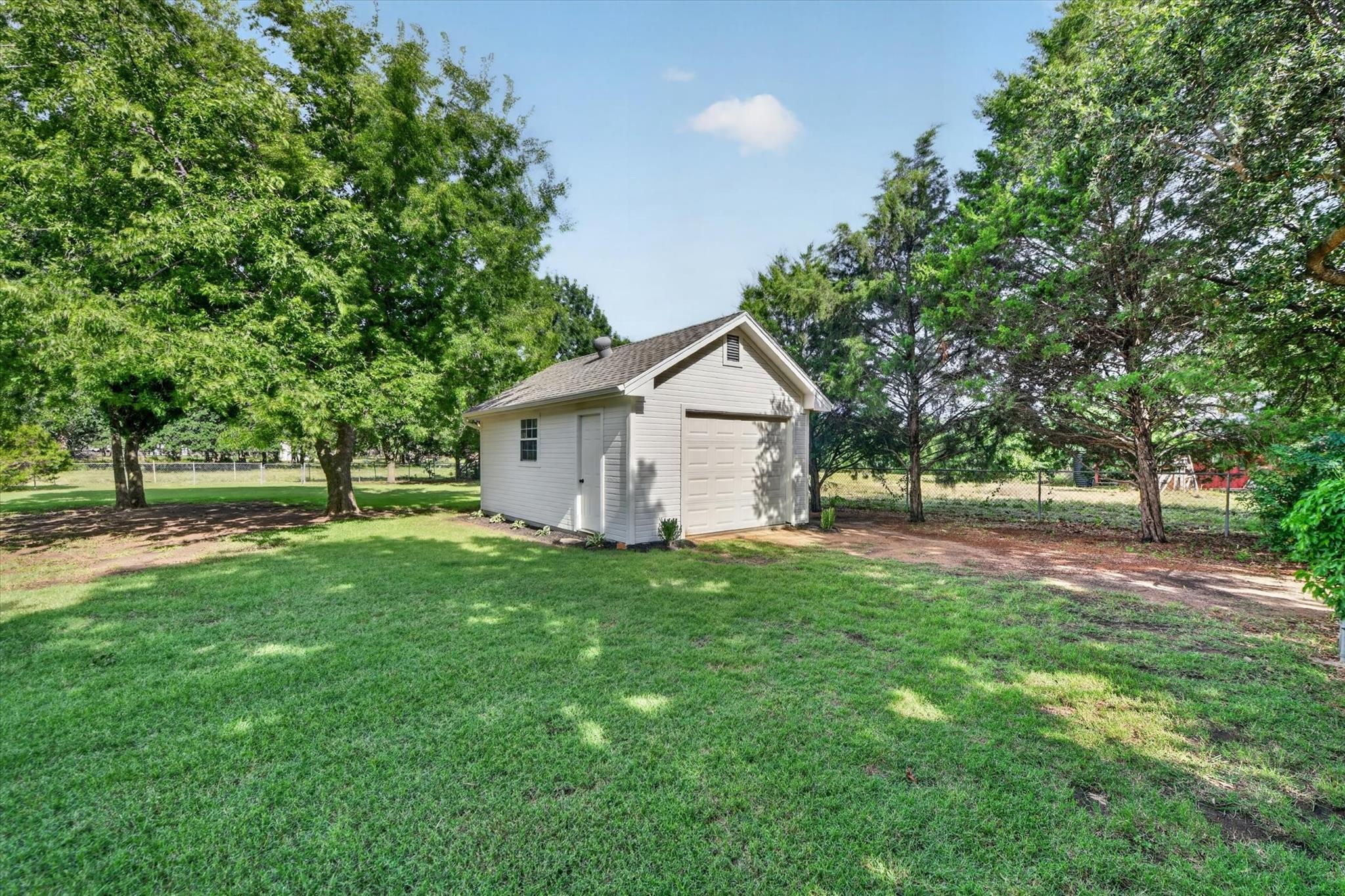 property viewer photo 19