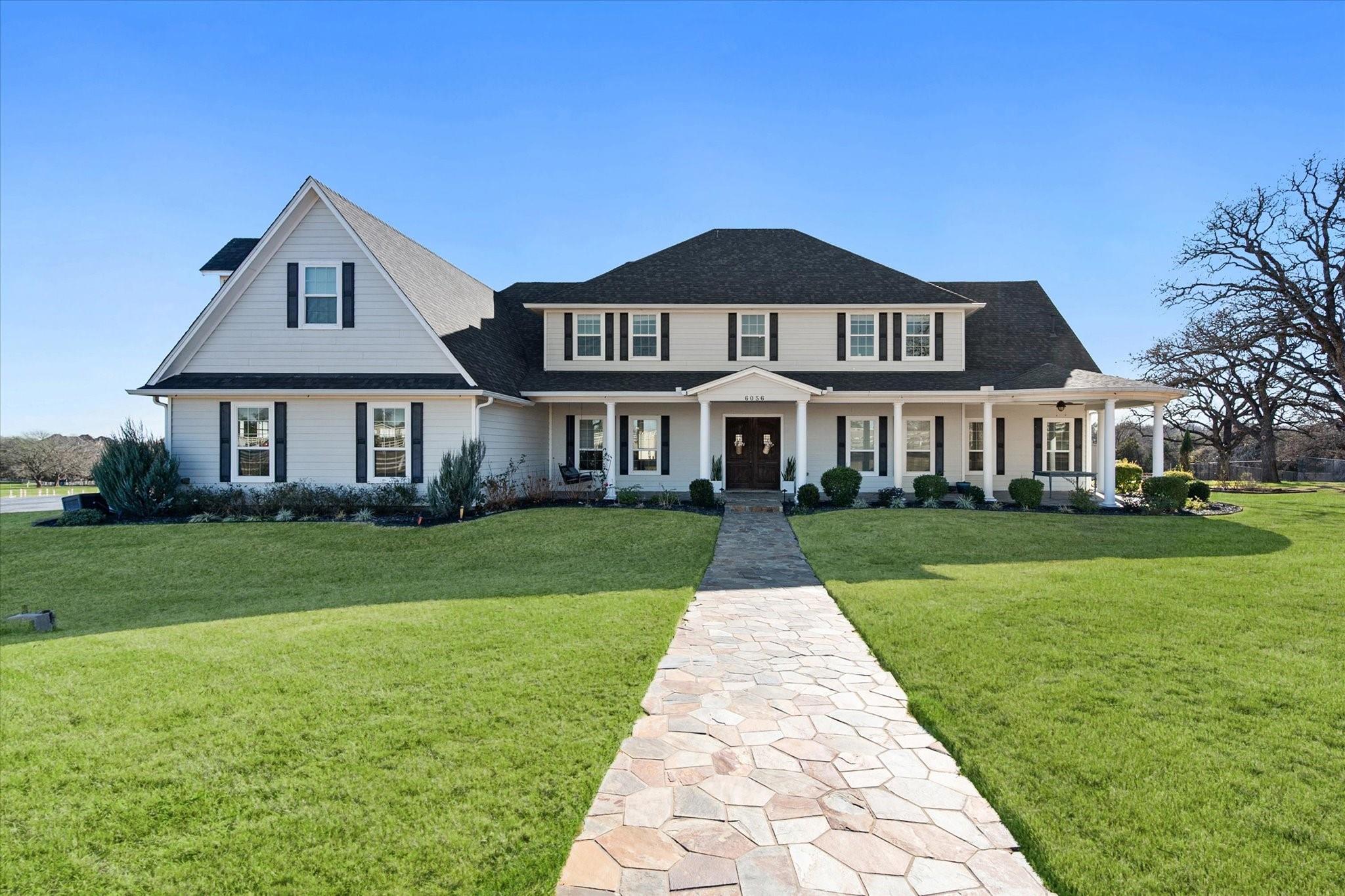 main property photo 13