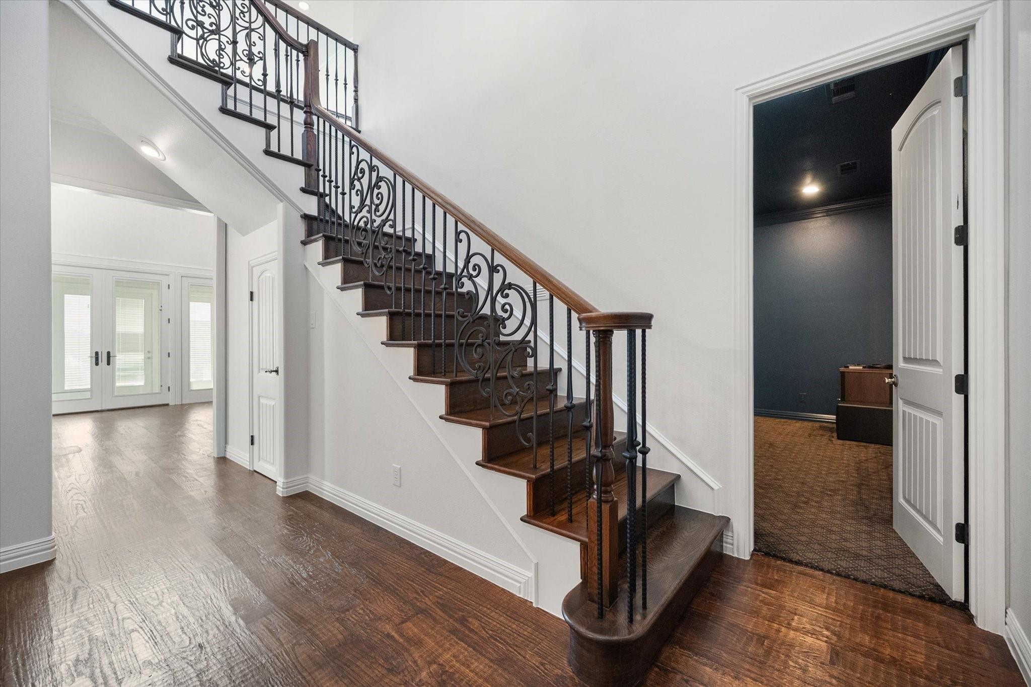 main property photo 20