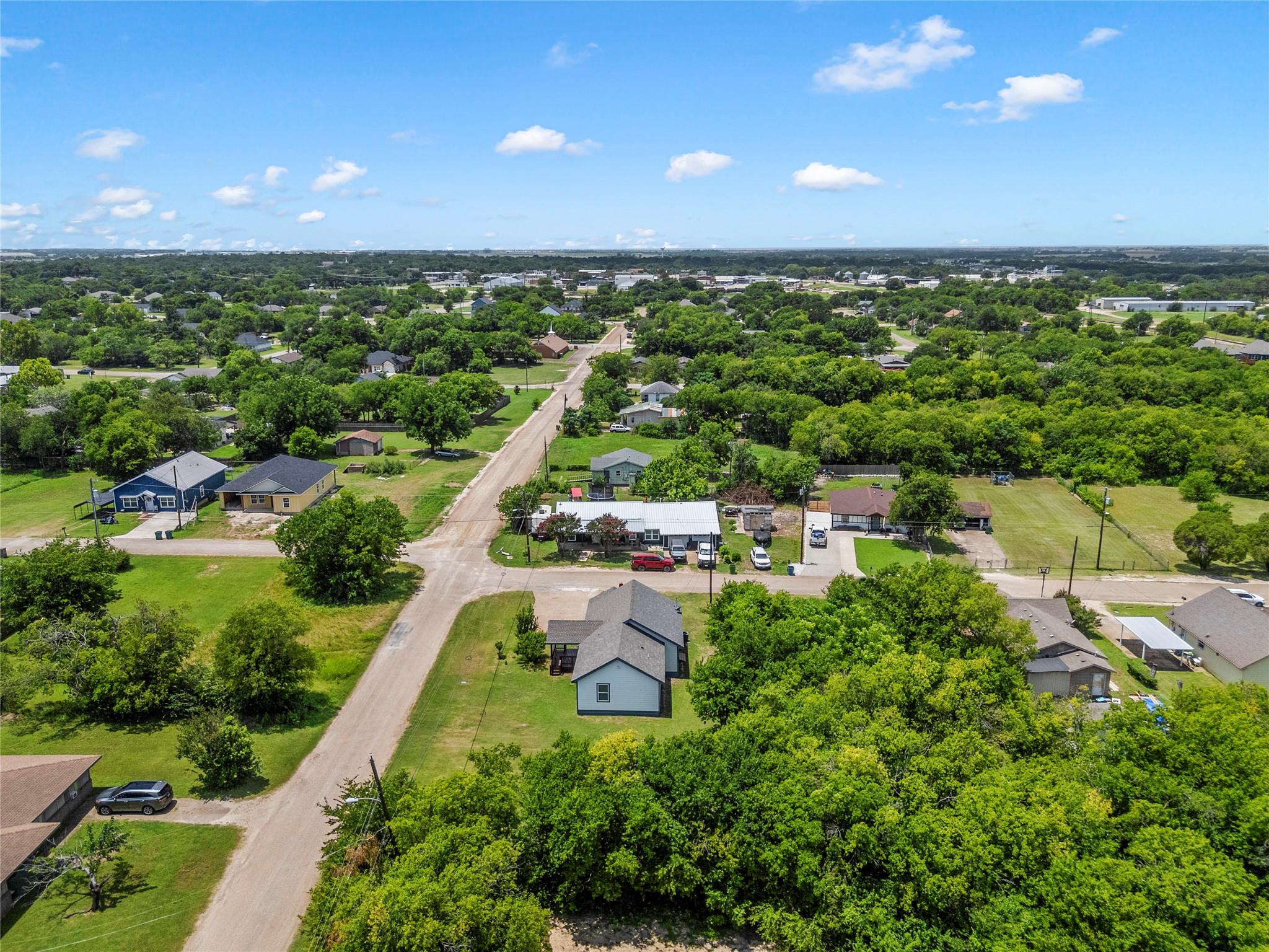 main property photo 25