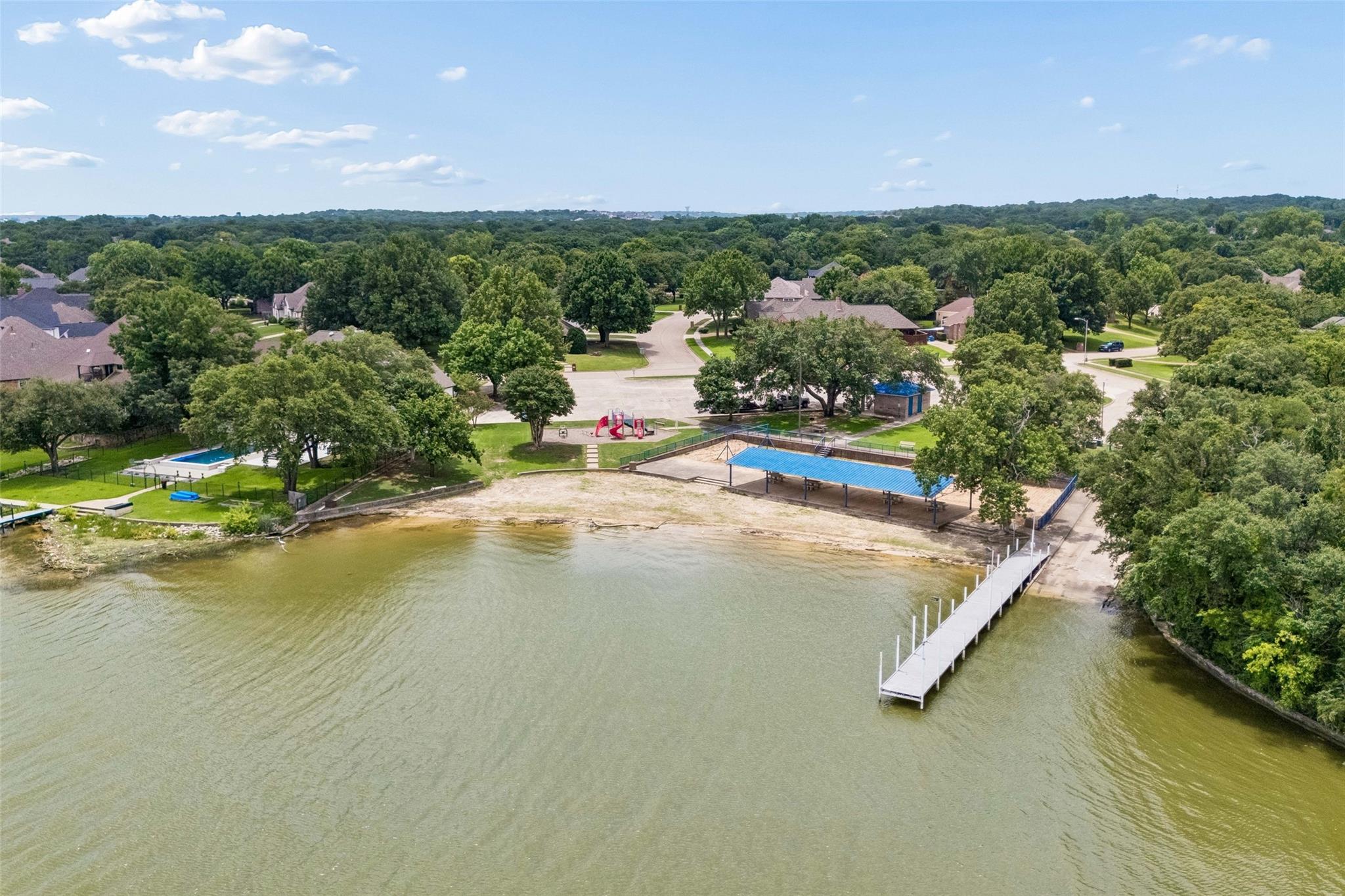 main property photo 36