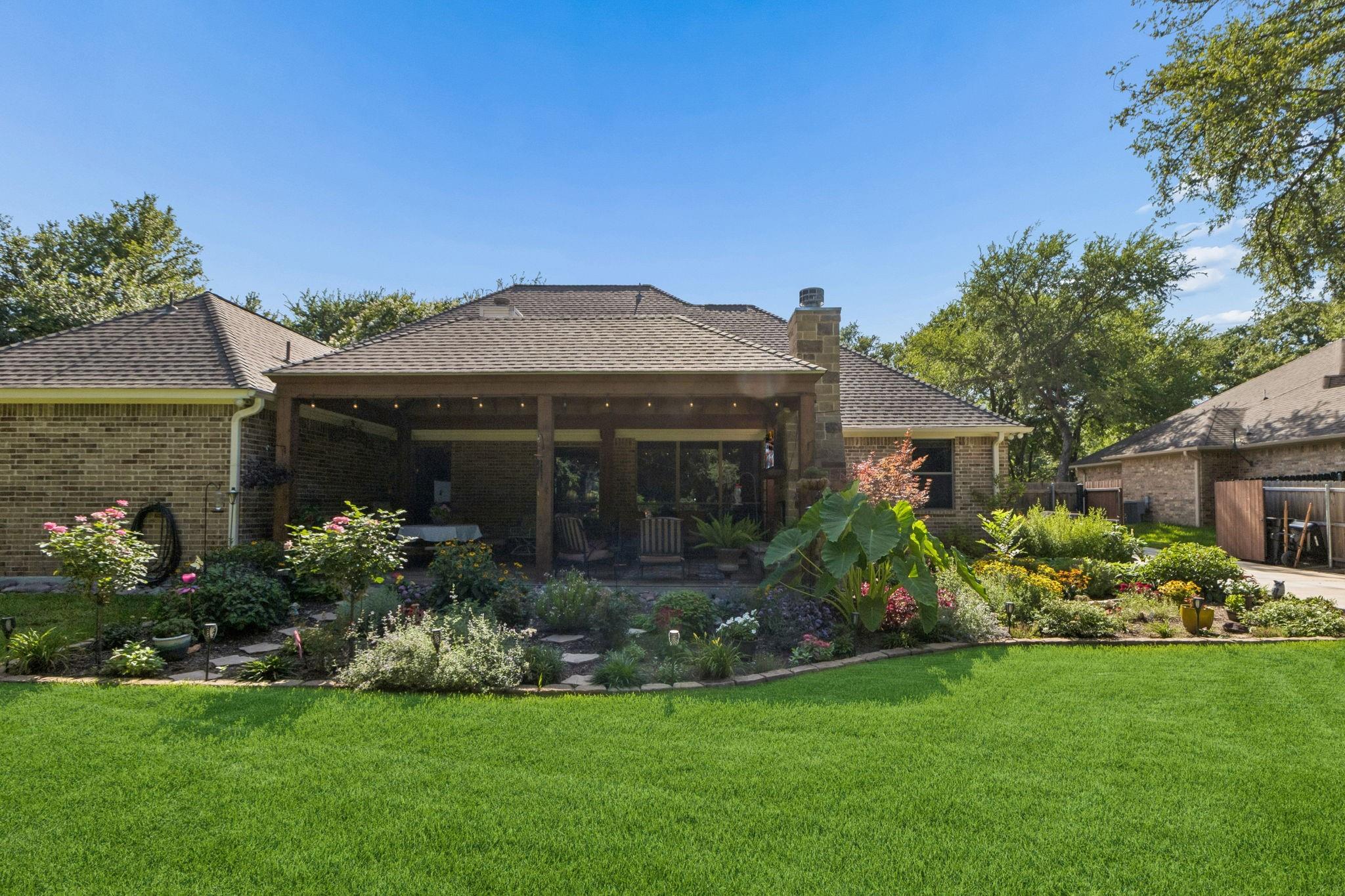 main property photo 4
