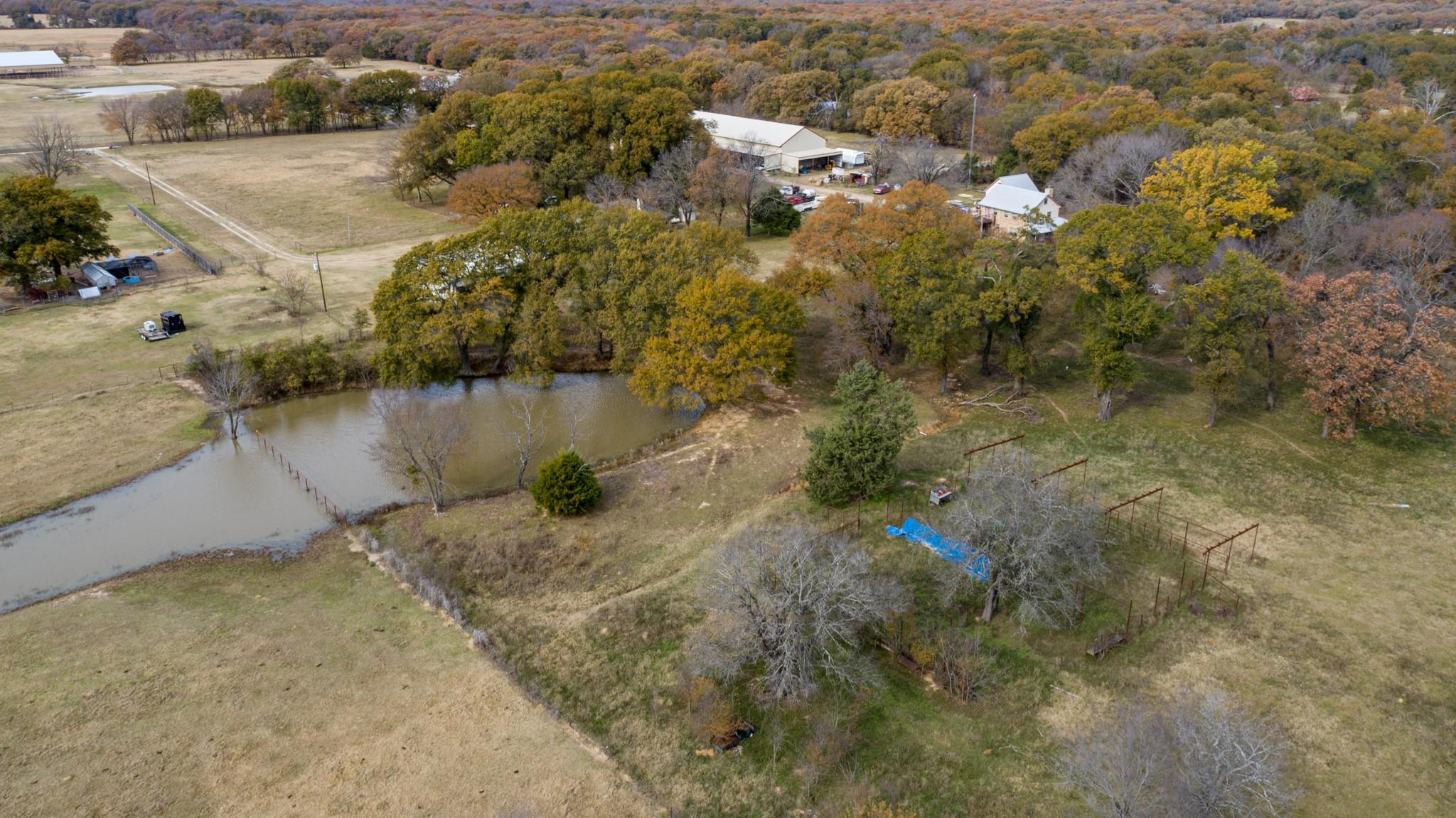 main property photo 32