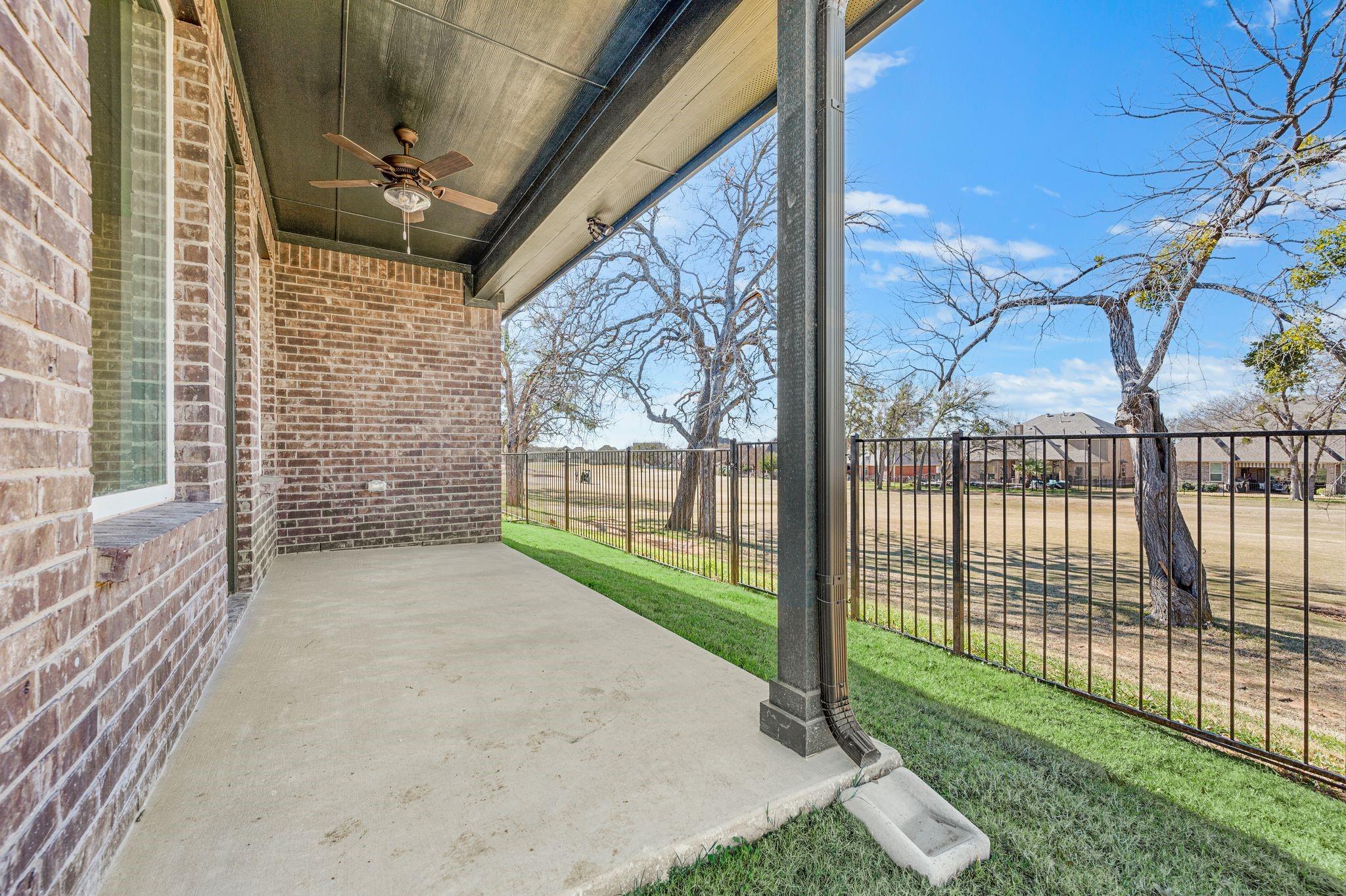 main property photo 33
