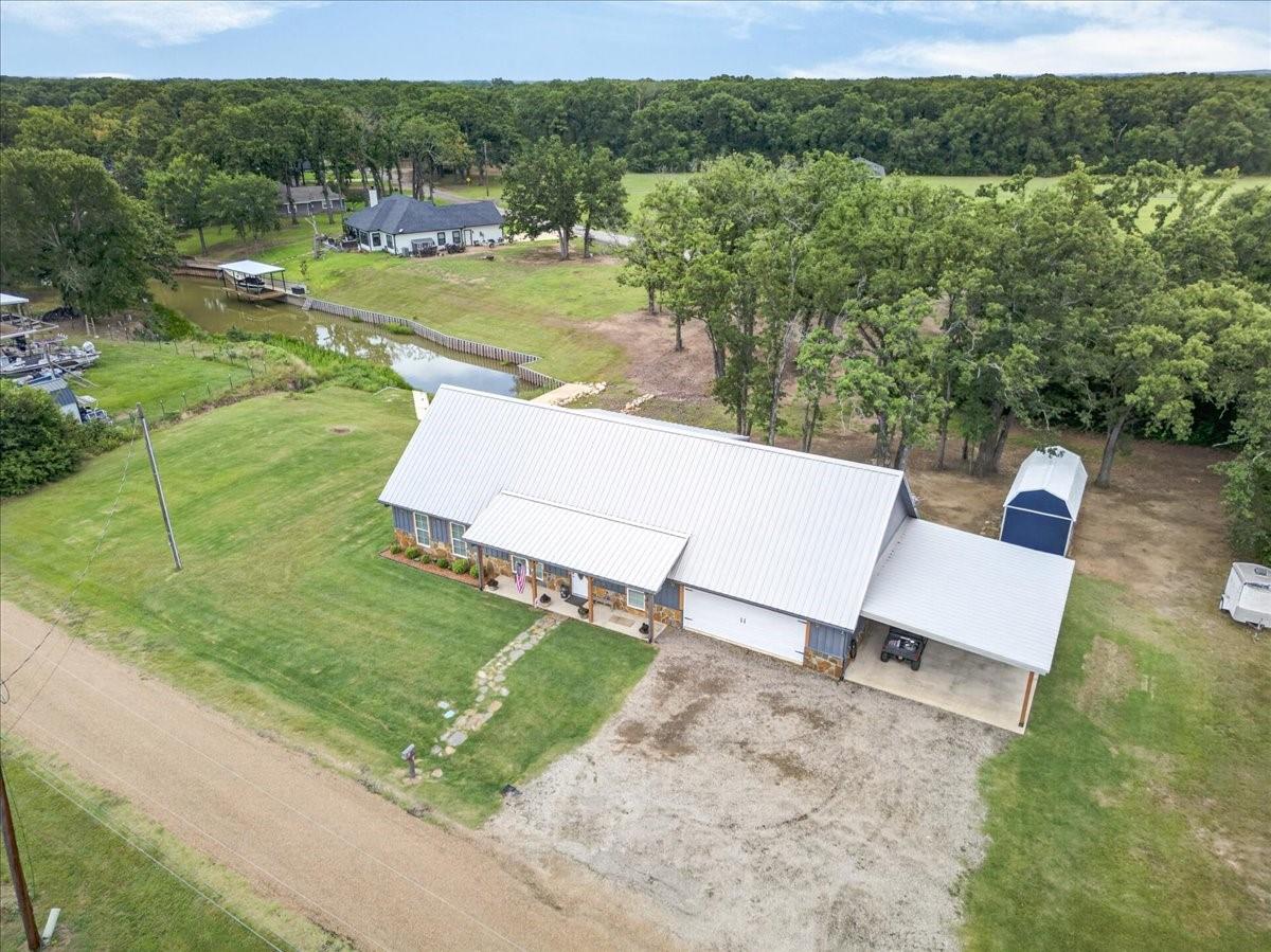 main property photo 33