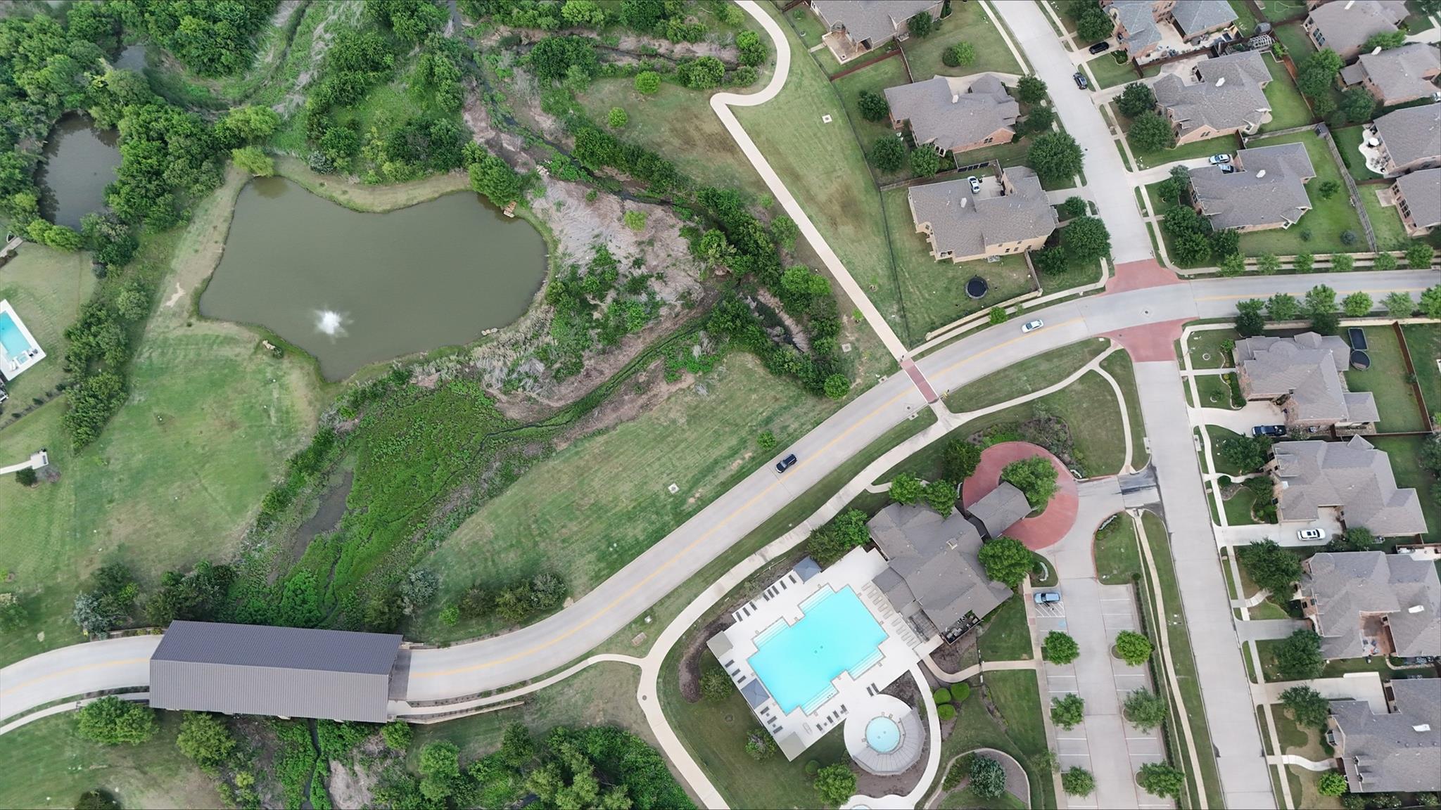 main property photo 35
