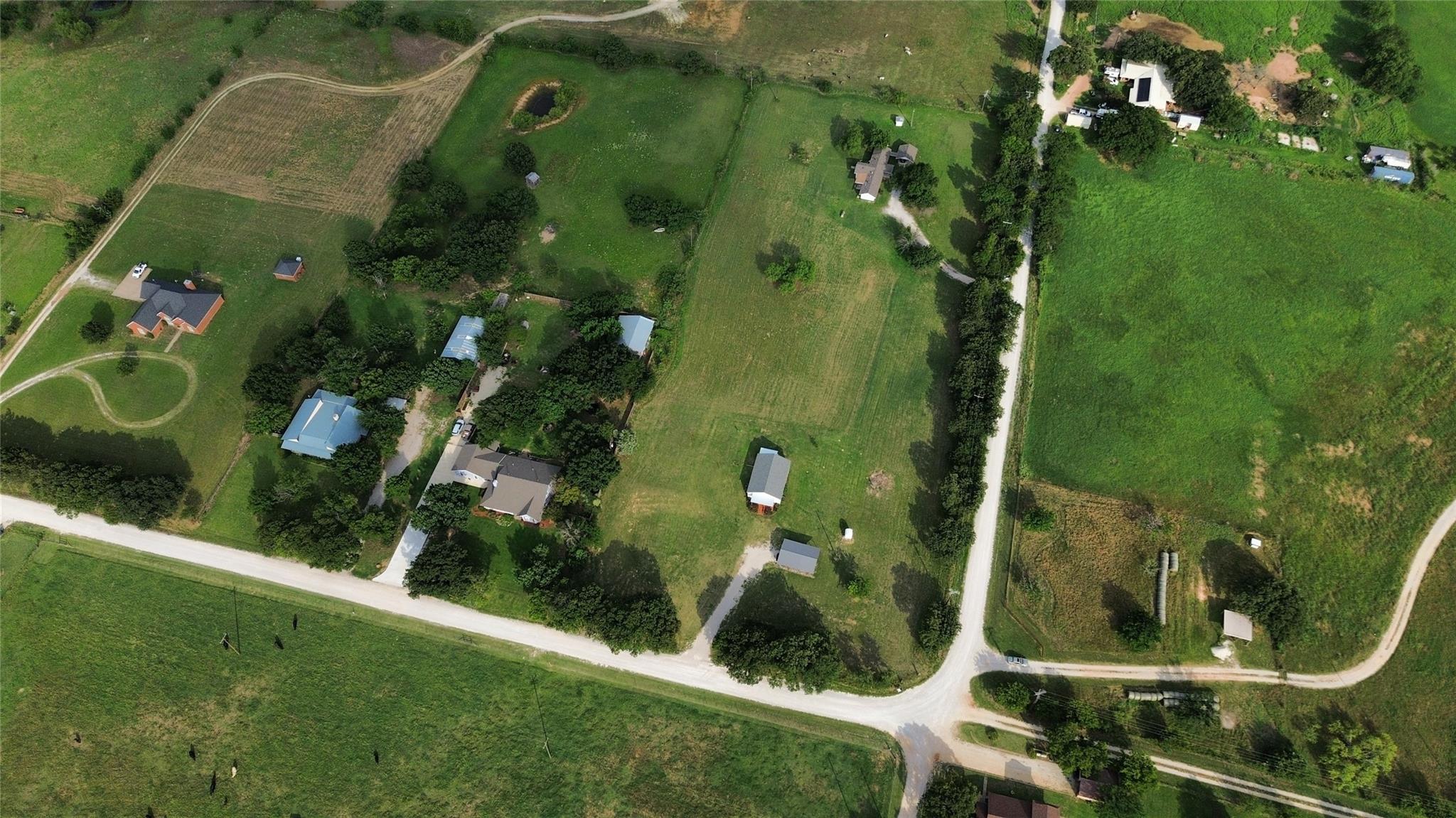 main property photo 19