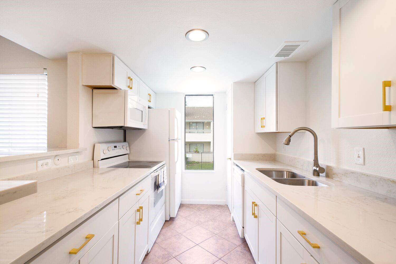 property viewer photo 2