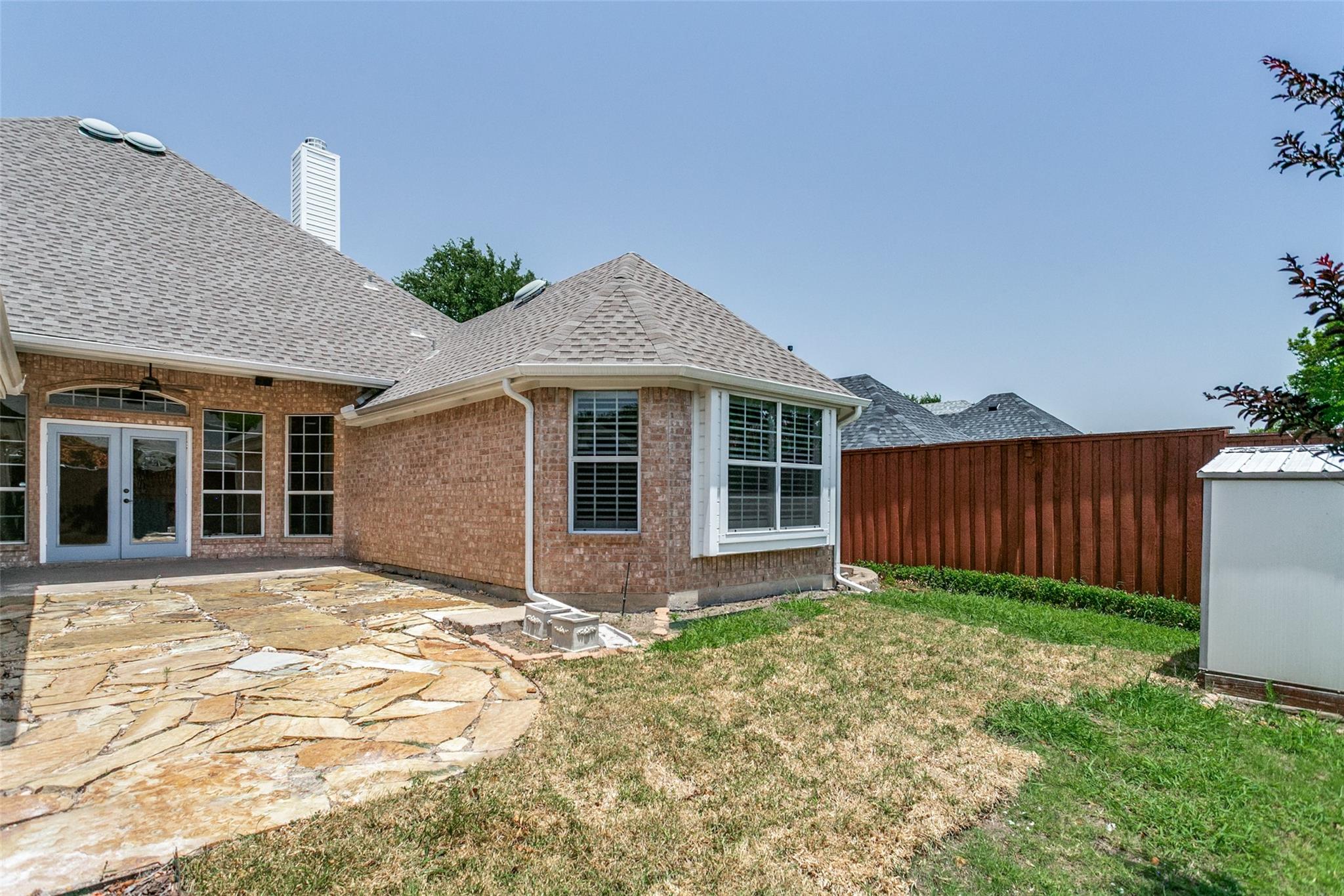main property photo 24