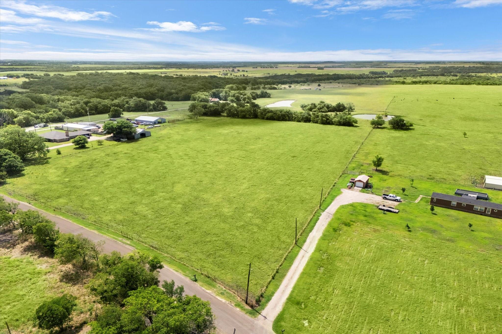 main property photo 12