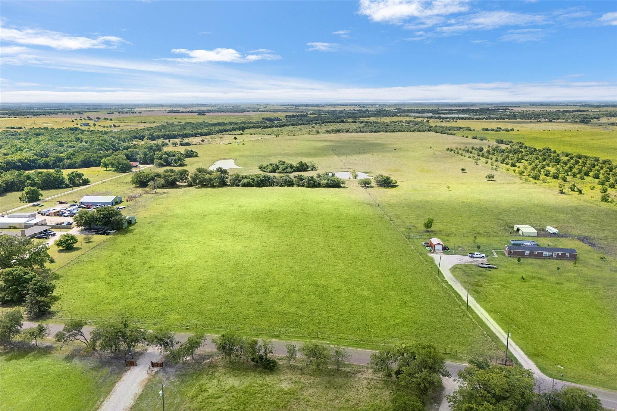 main property photo 13
