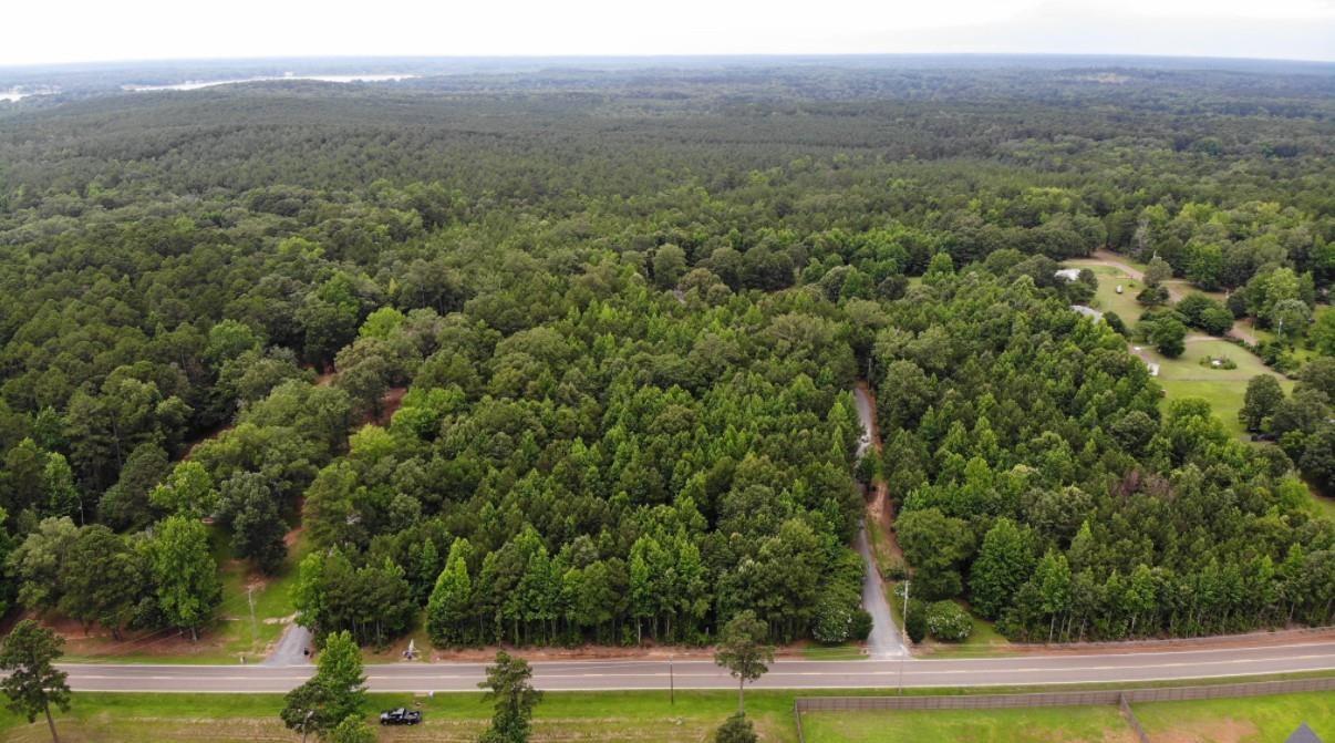 main property photo 0