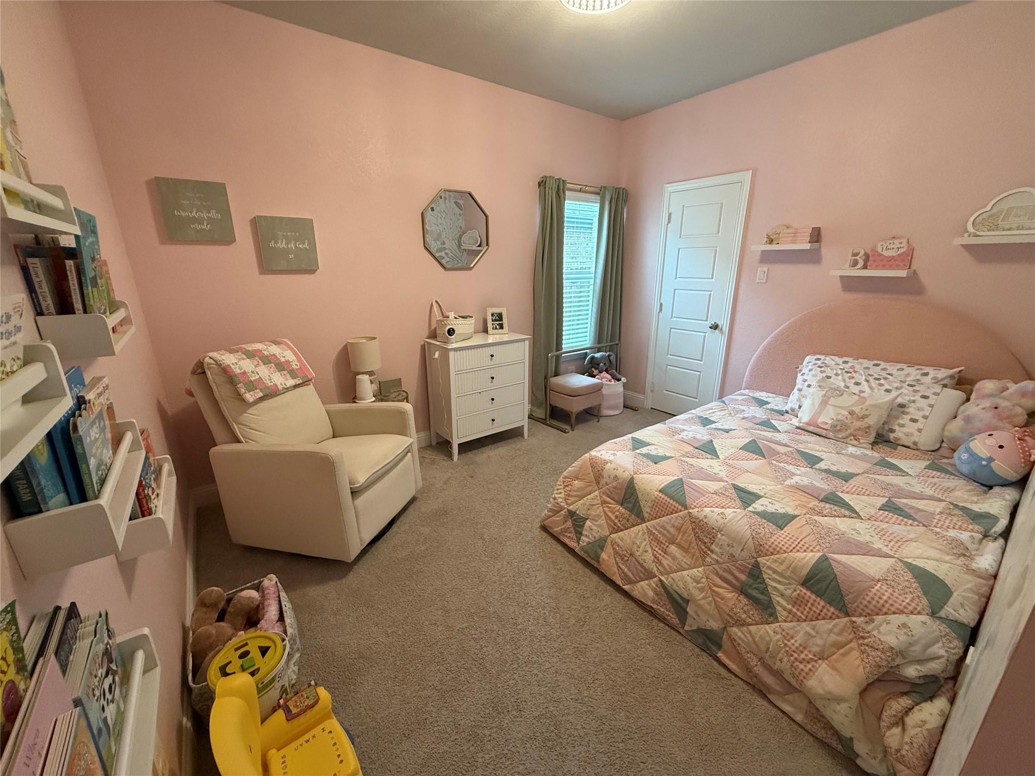 main property photo 13