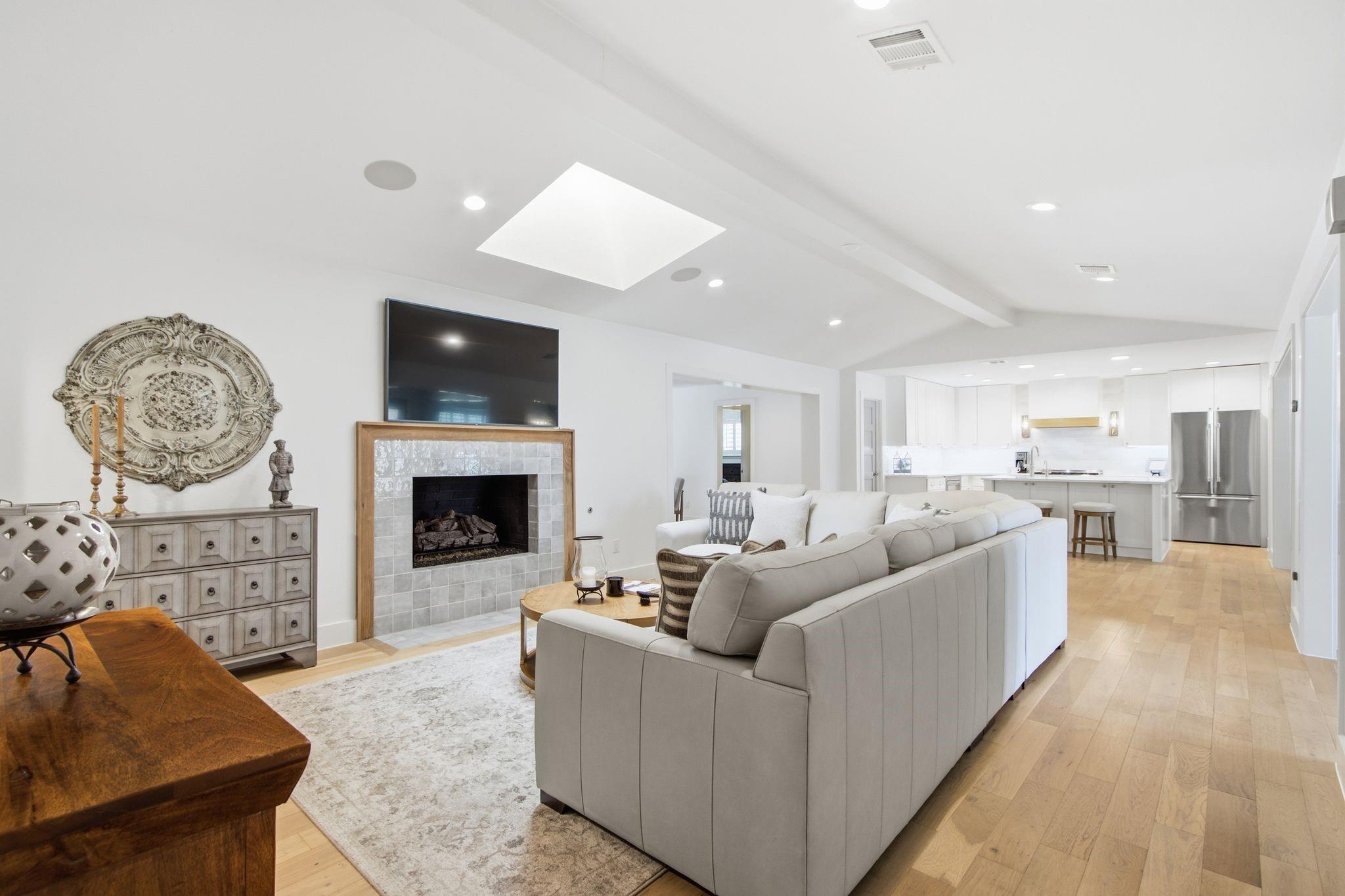 property viewer photo 10