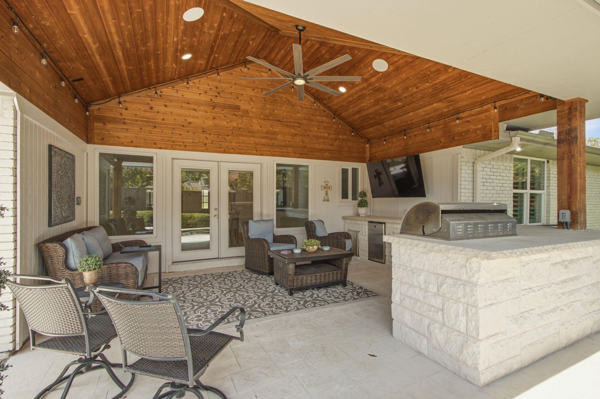 property viewer photo 33