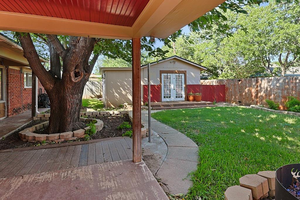main property photo 28