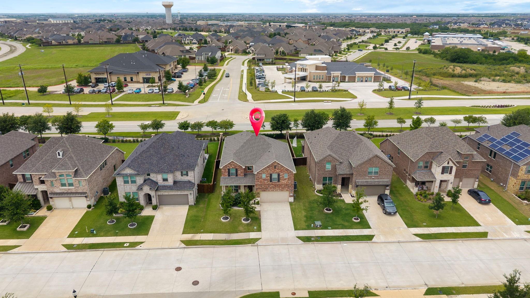 main property photo 28