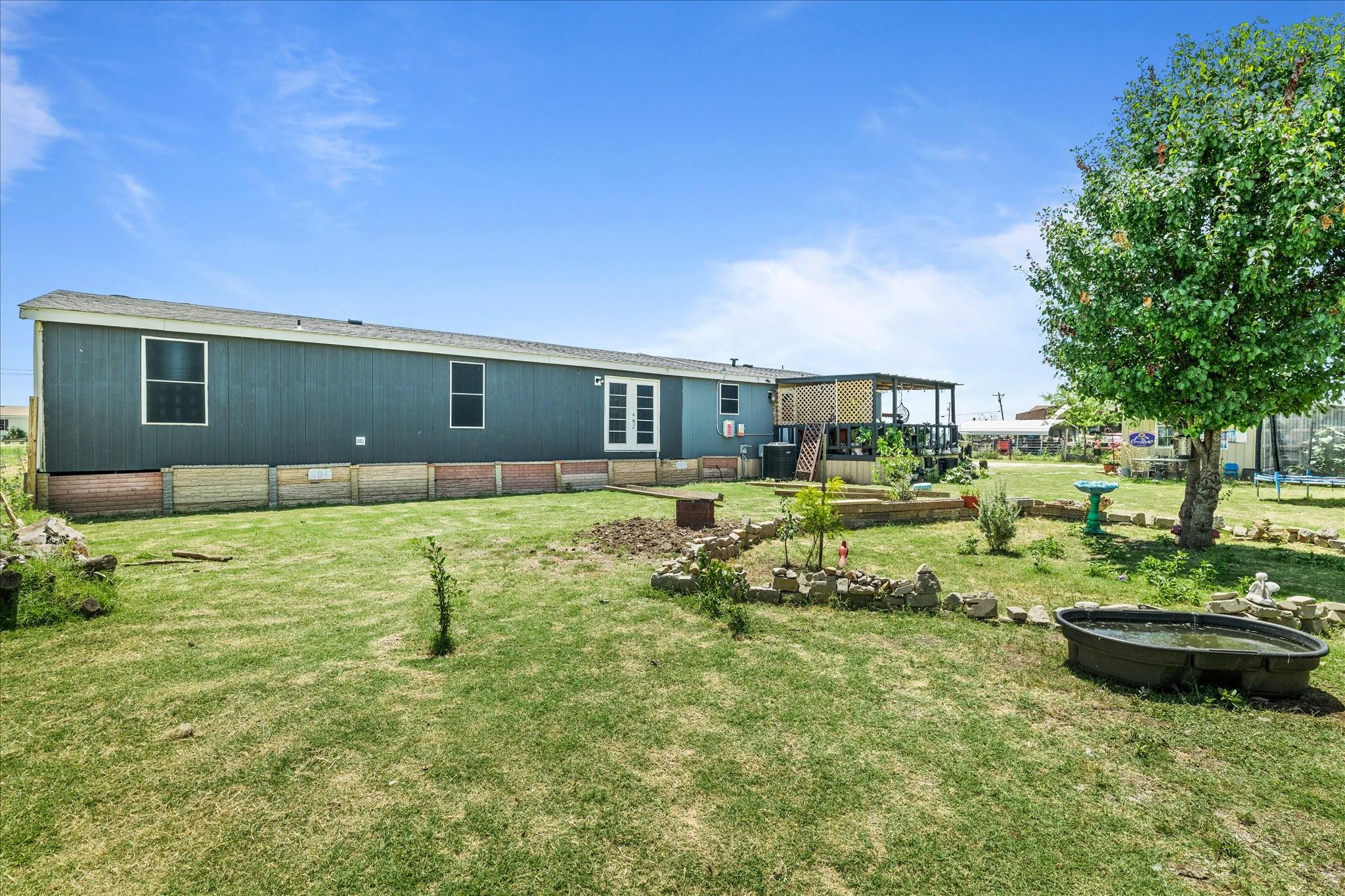main property photo 29