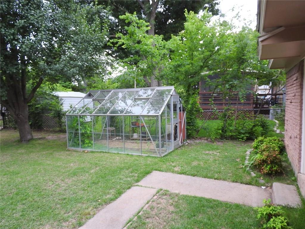 main property photo 10