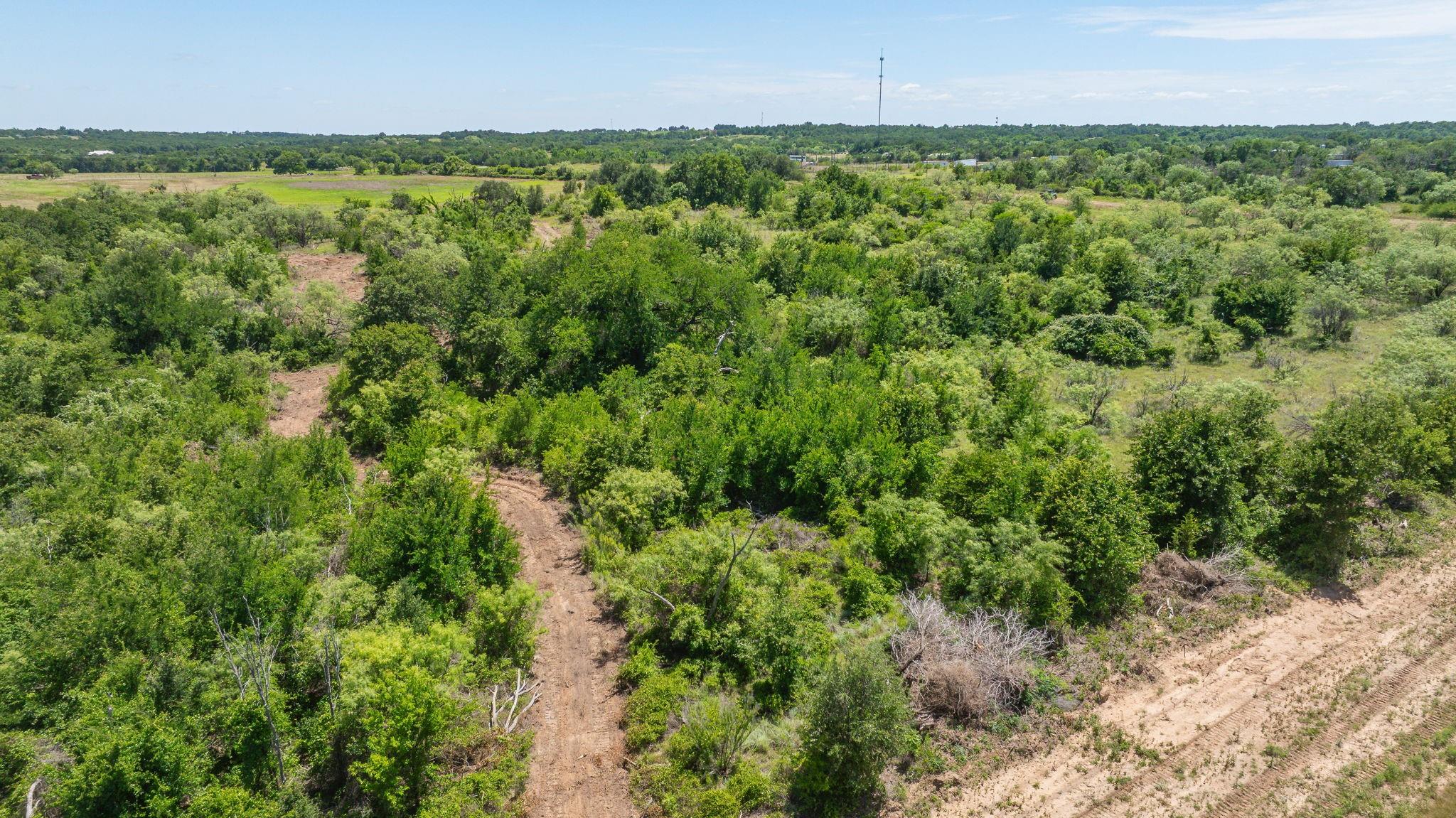 main property photo 16