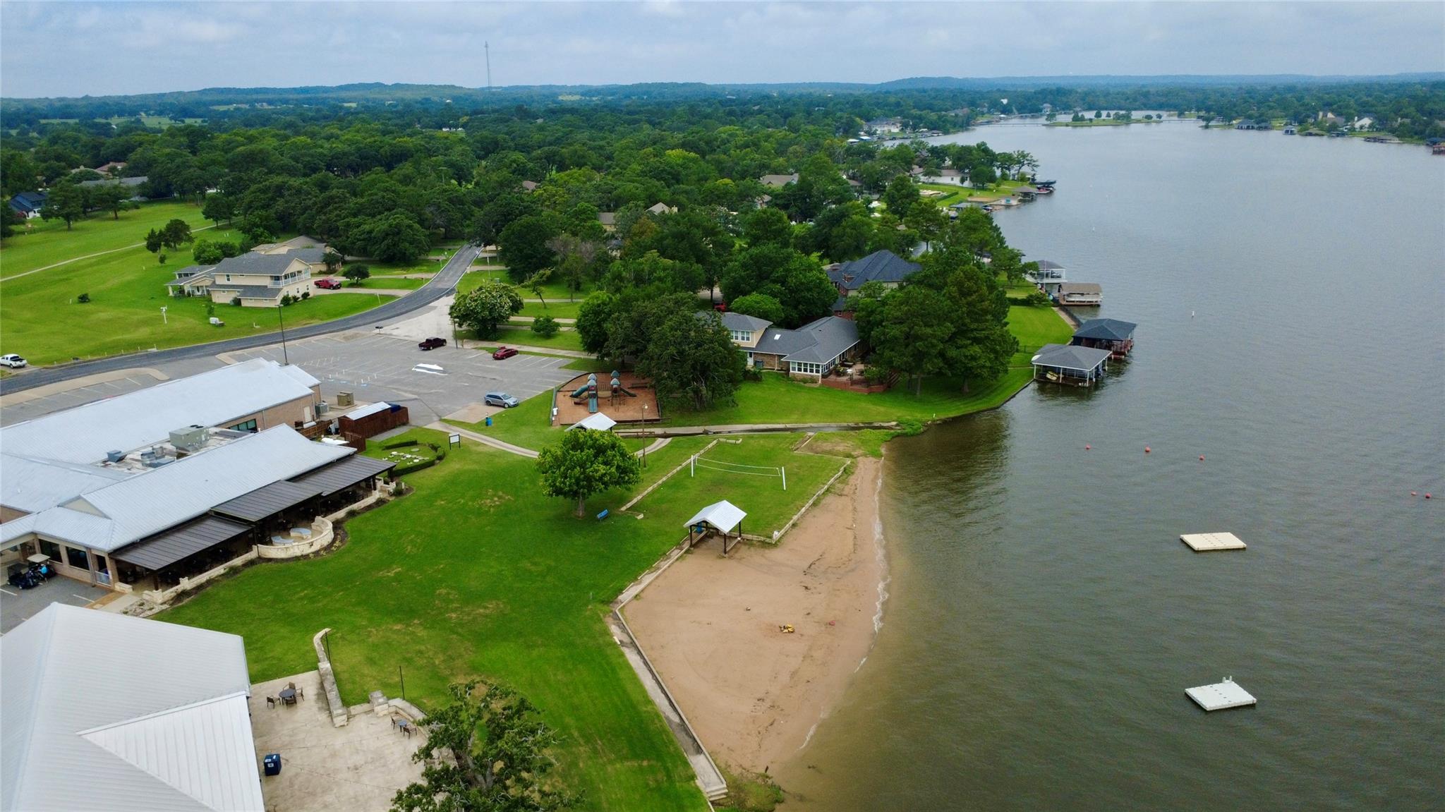 main property photo 35