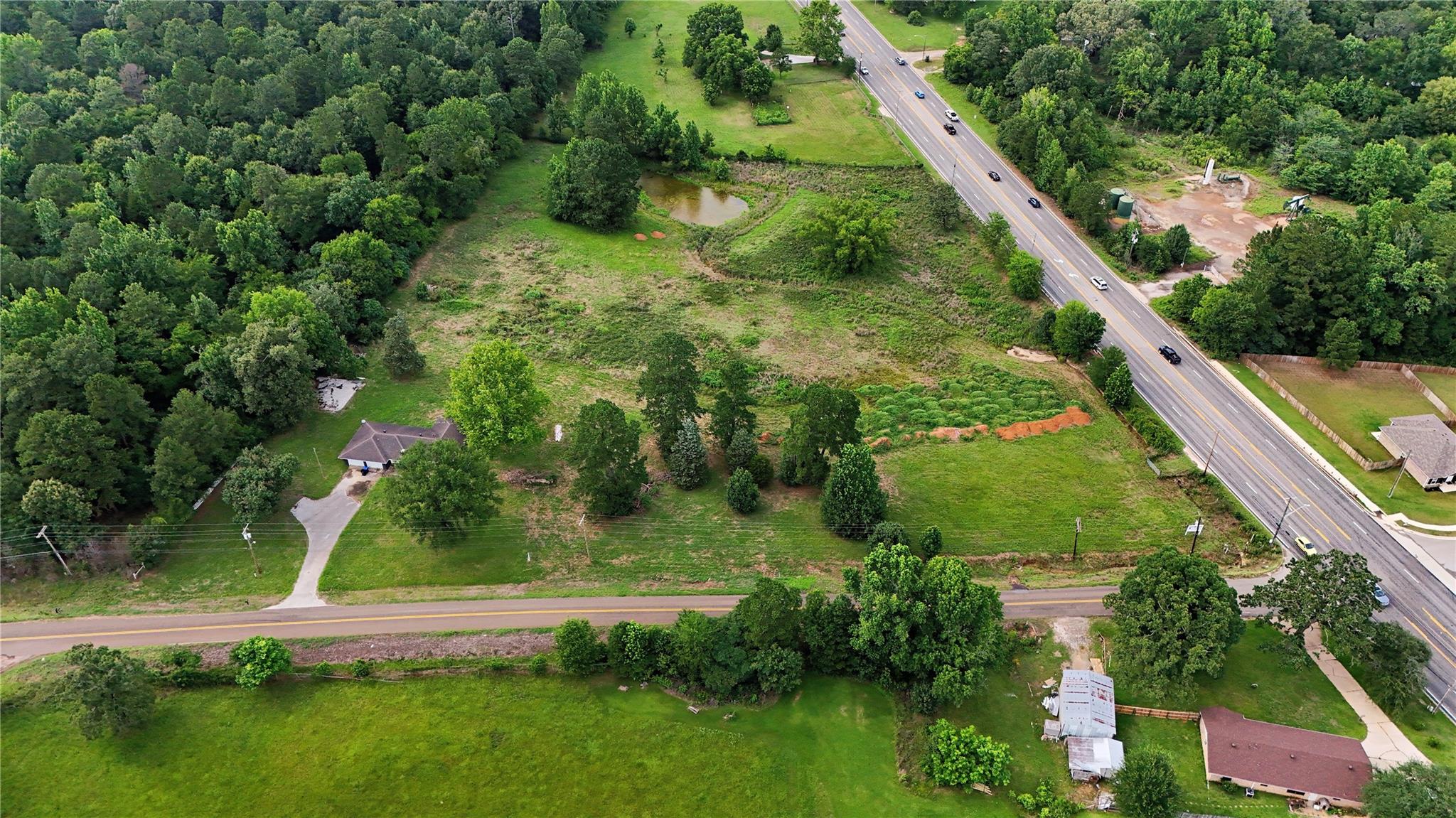 main property photo 6