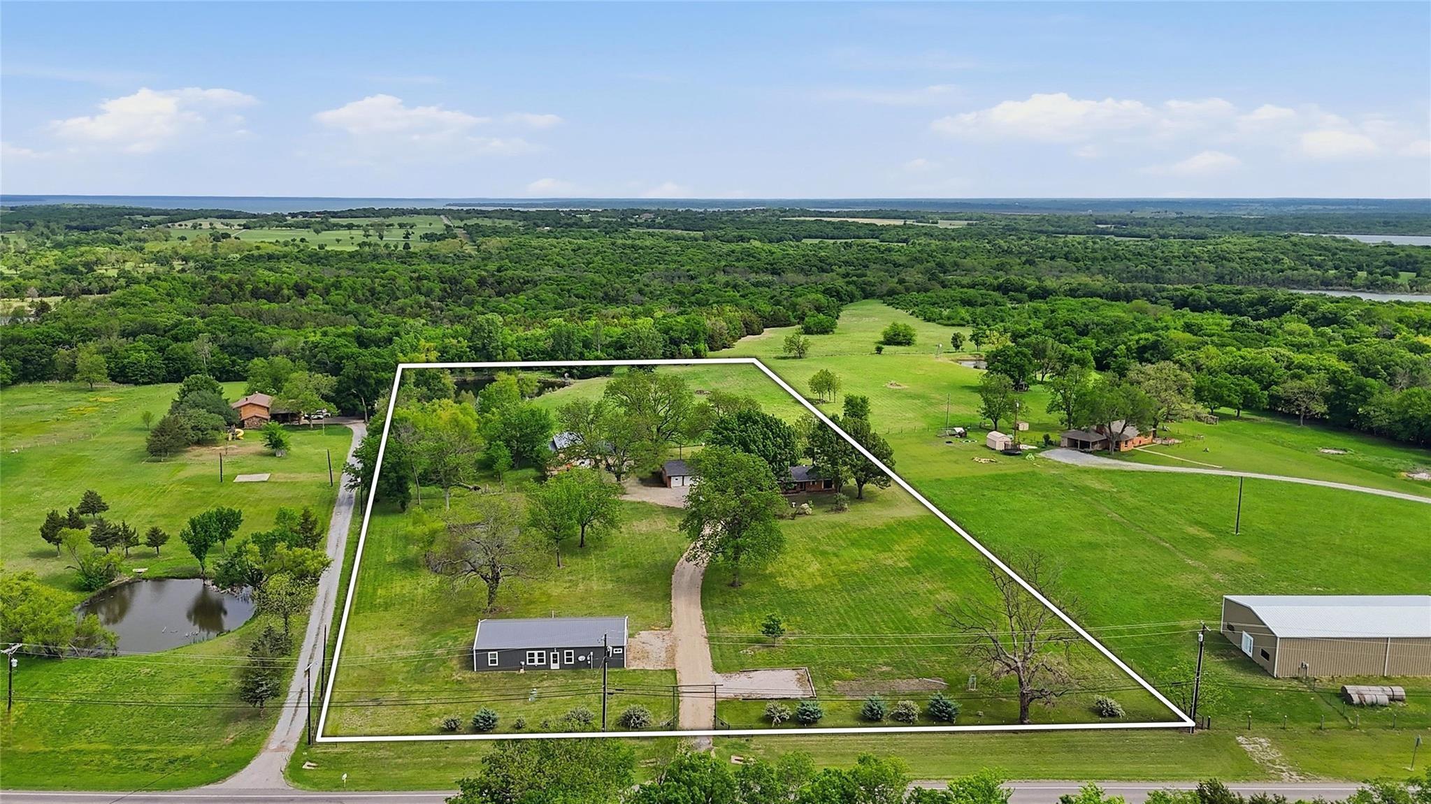 main property photo 37
