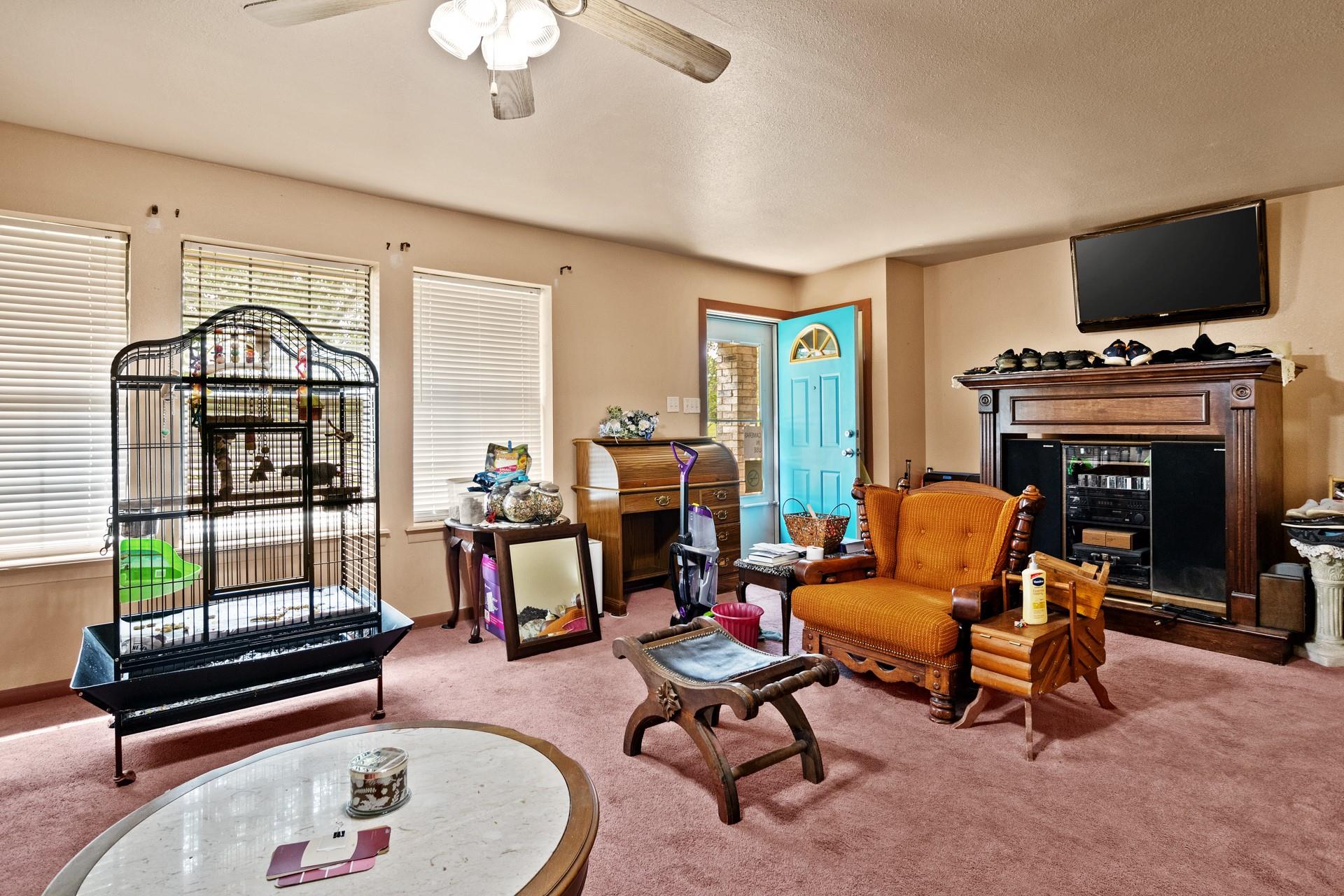 main property photo 5