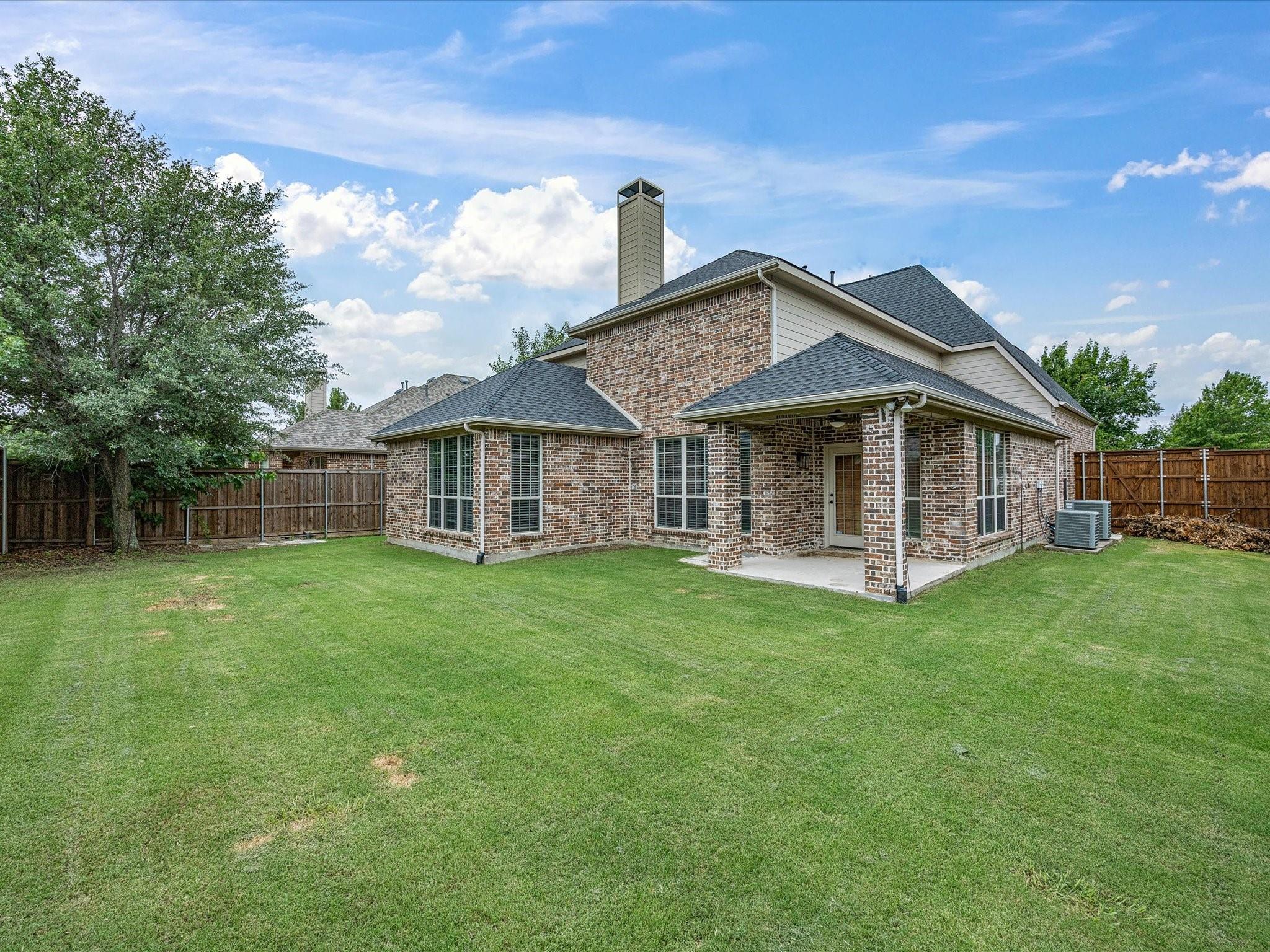 main property photo 27