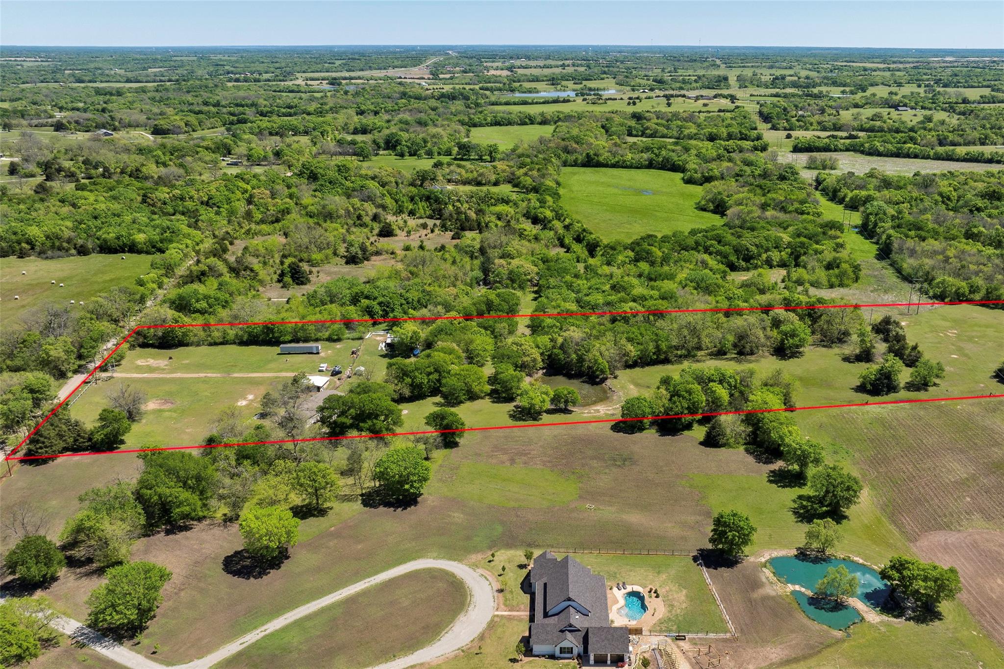 main property photo 25
