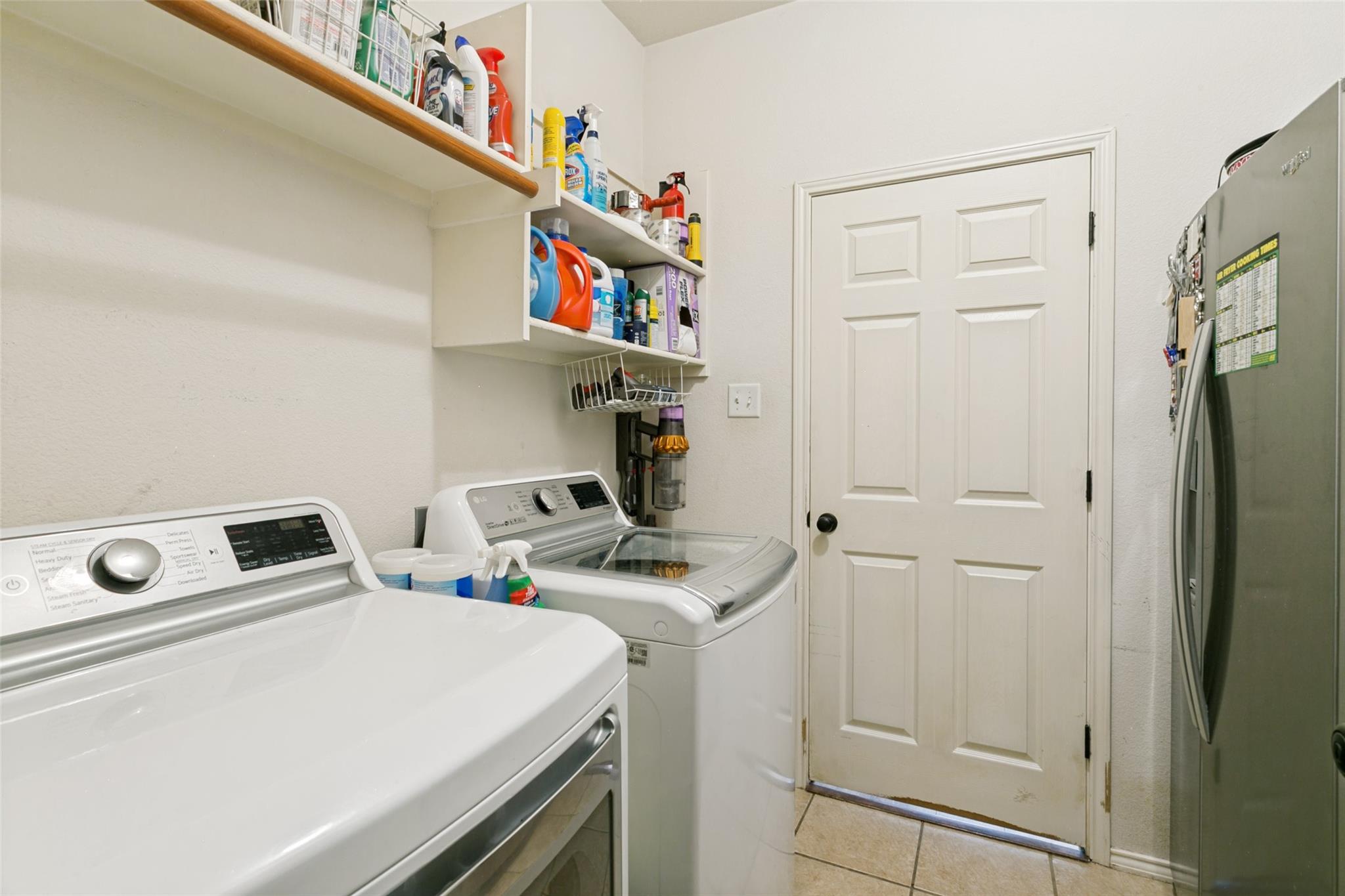 main property photo 17