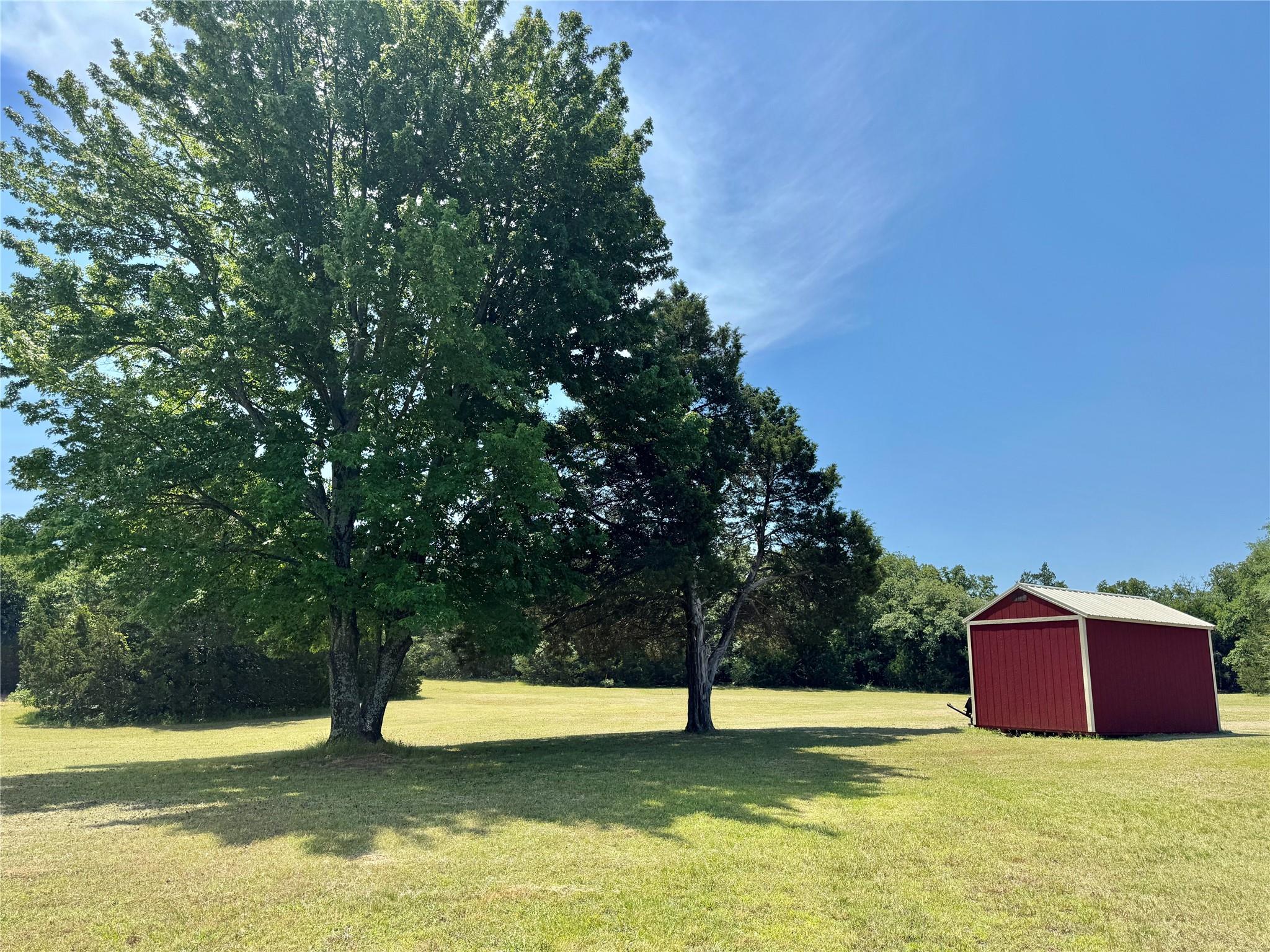 main property photo 26