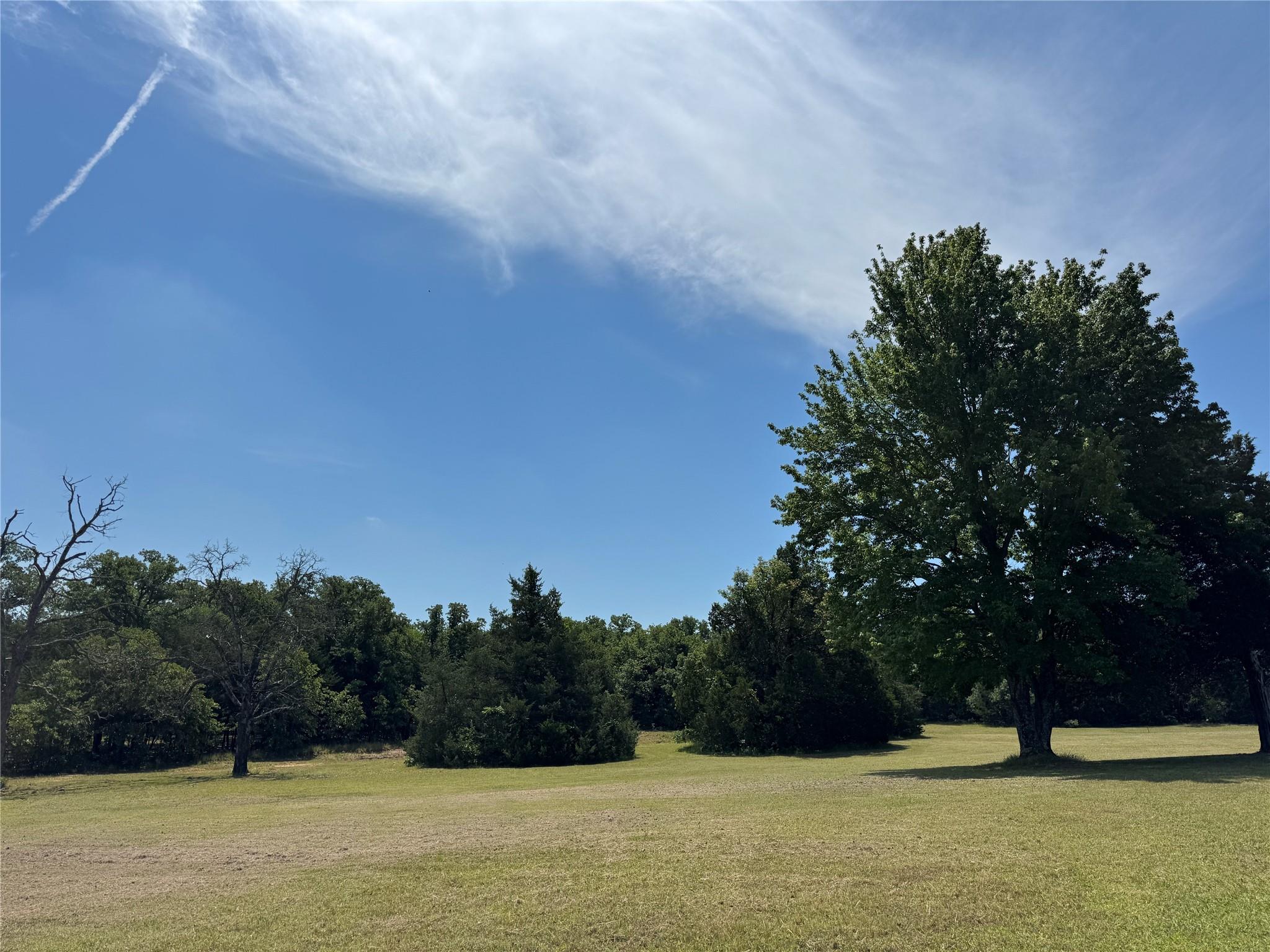 main property photo 29