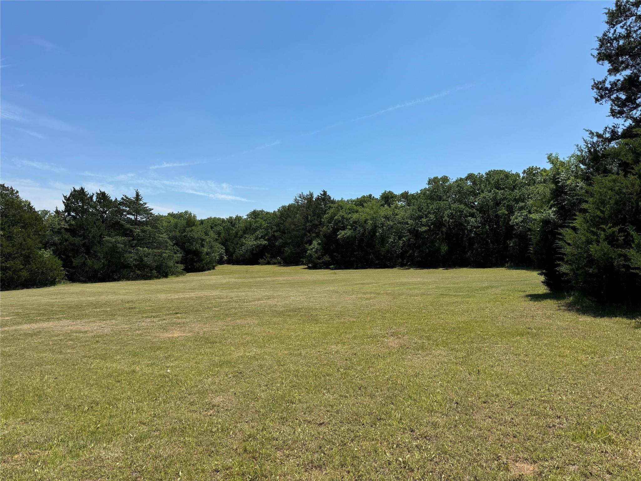 main property photo 31