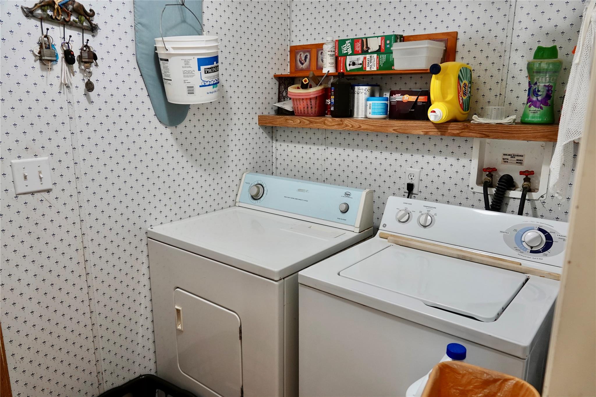 main property photo 27