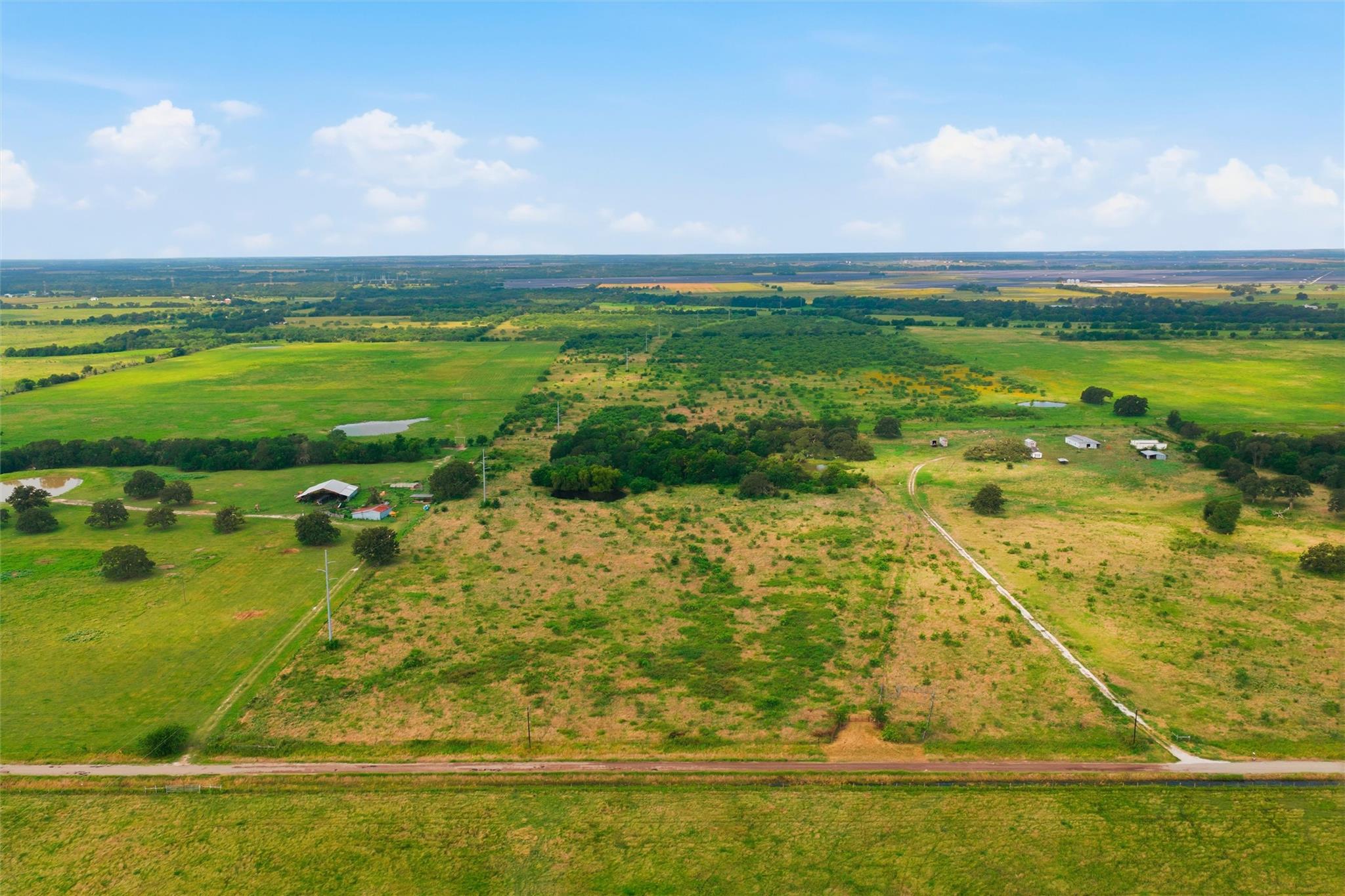 main property photo 12