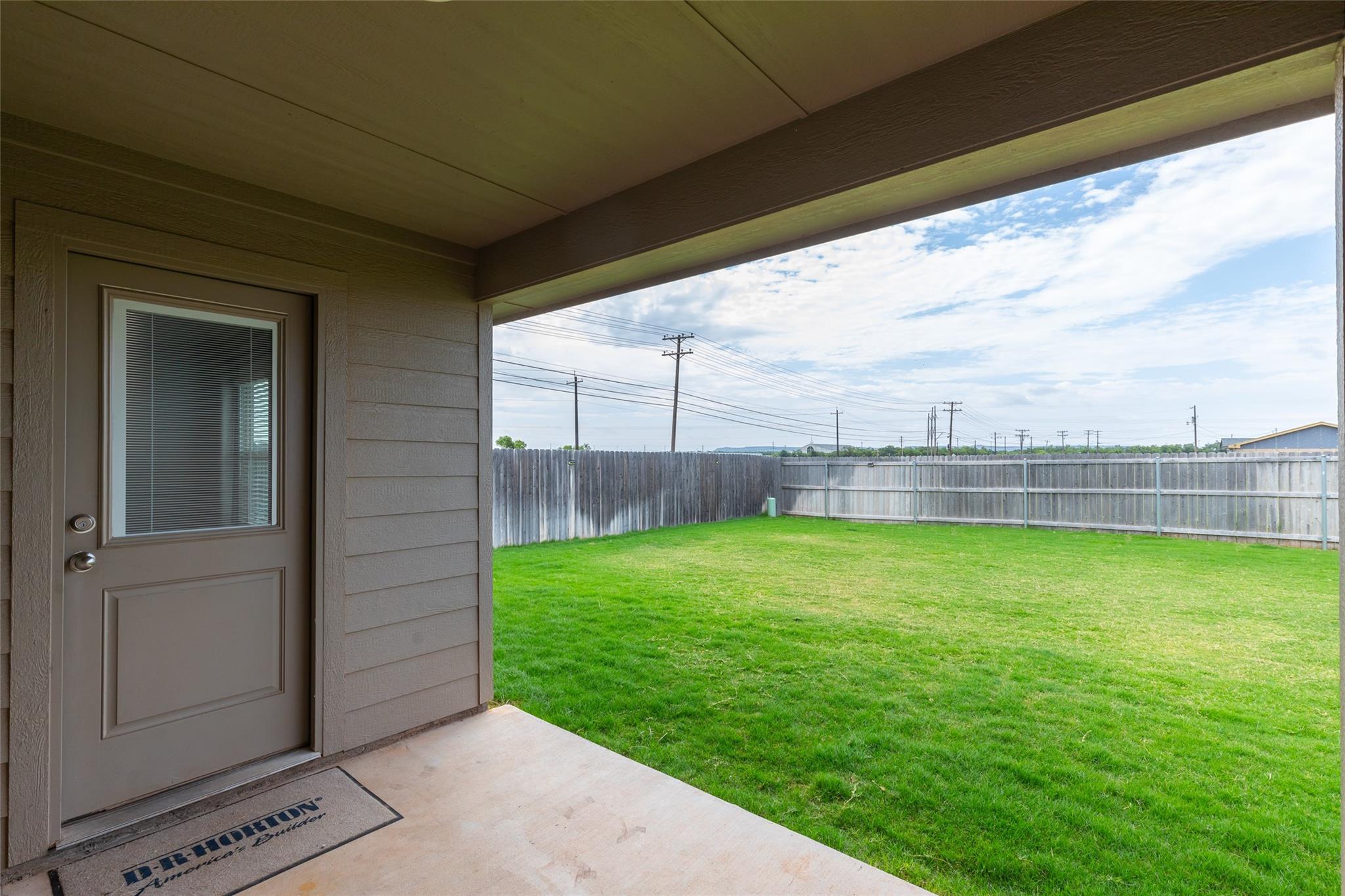 main property photo 34