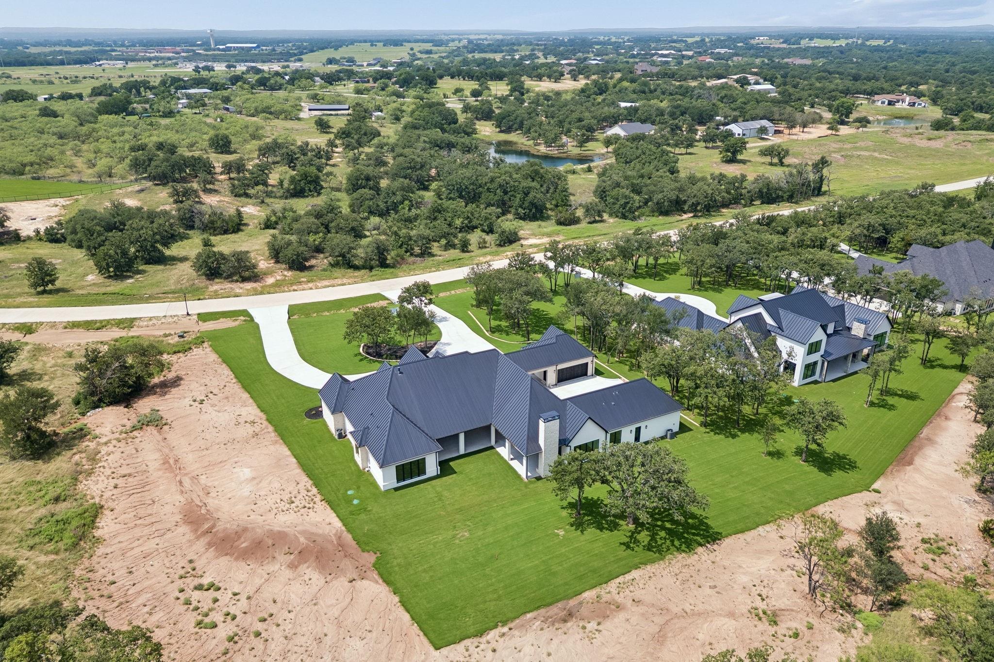 main property photo 39