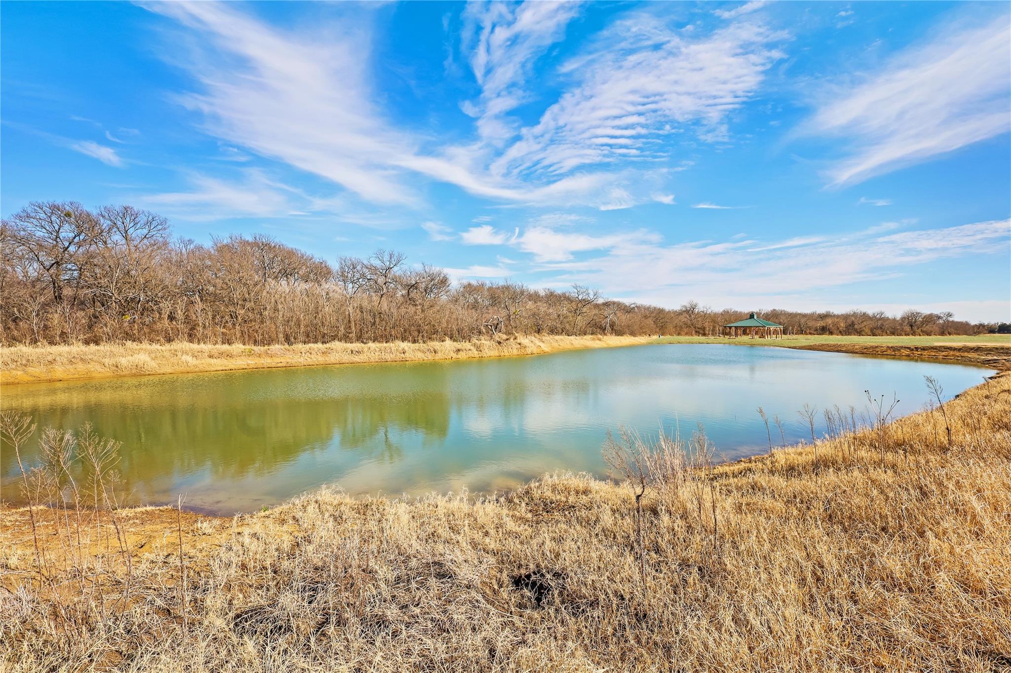 main property photo 20