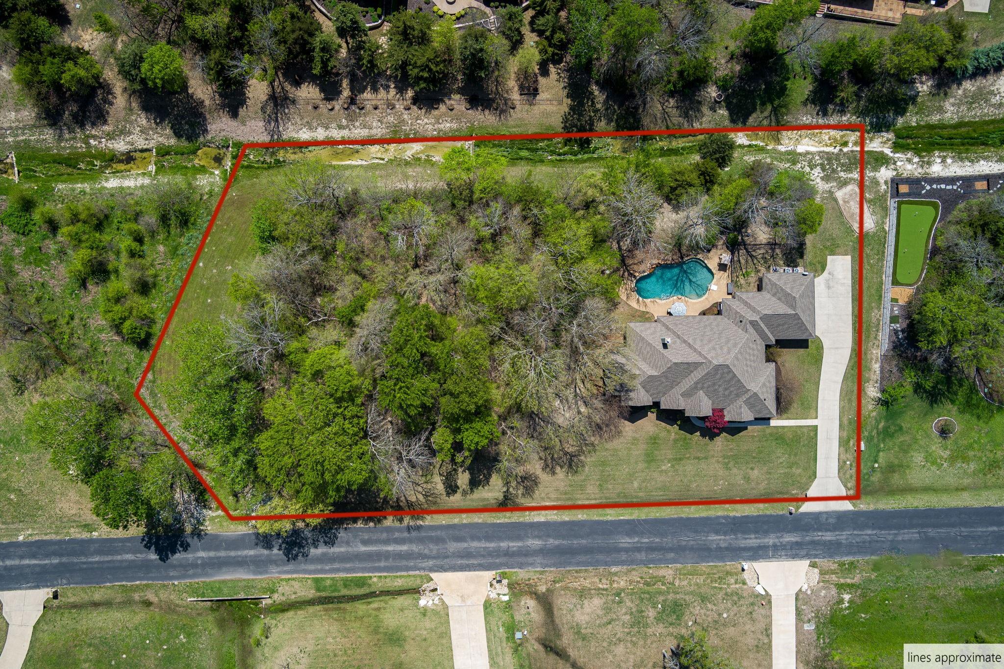 main property photo 27