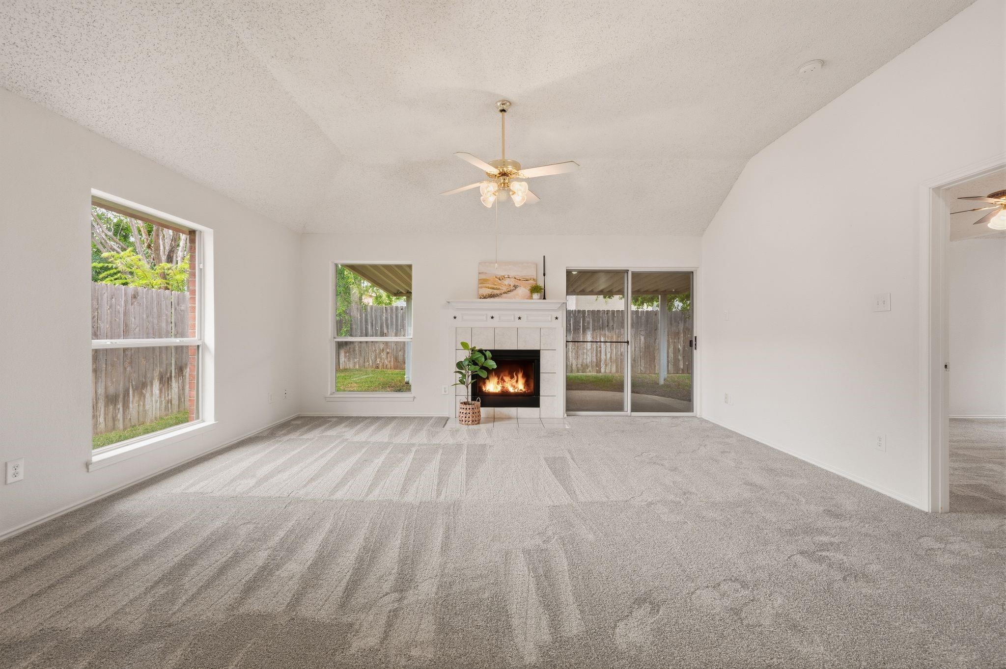 property viewer photo 26