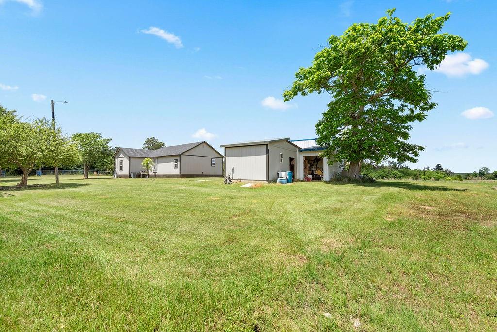 main property photo 16