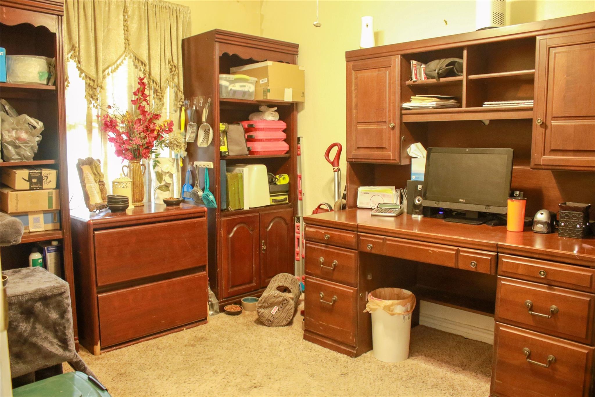 main property photo 10