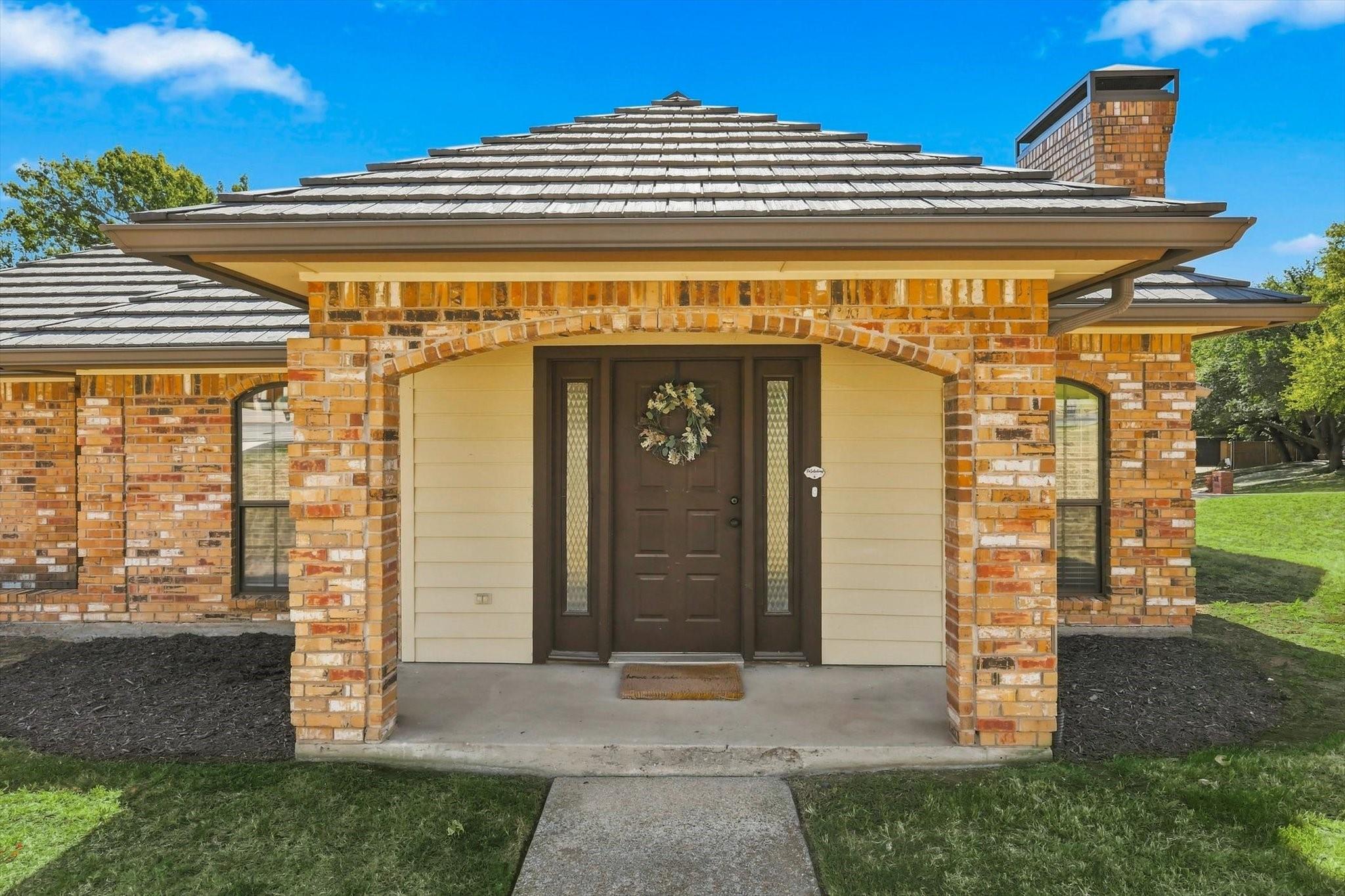 main property photo 5