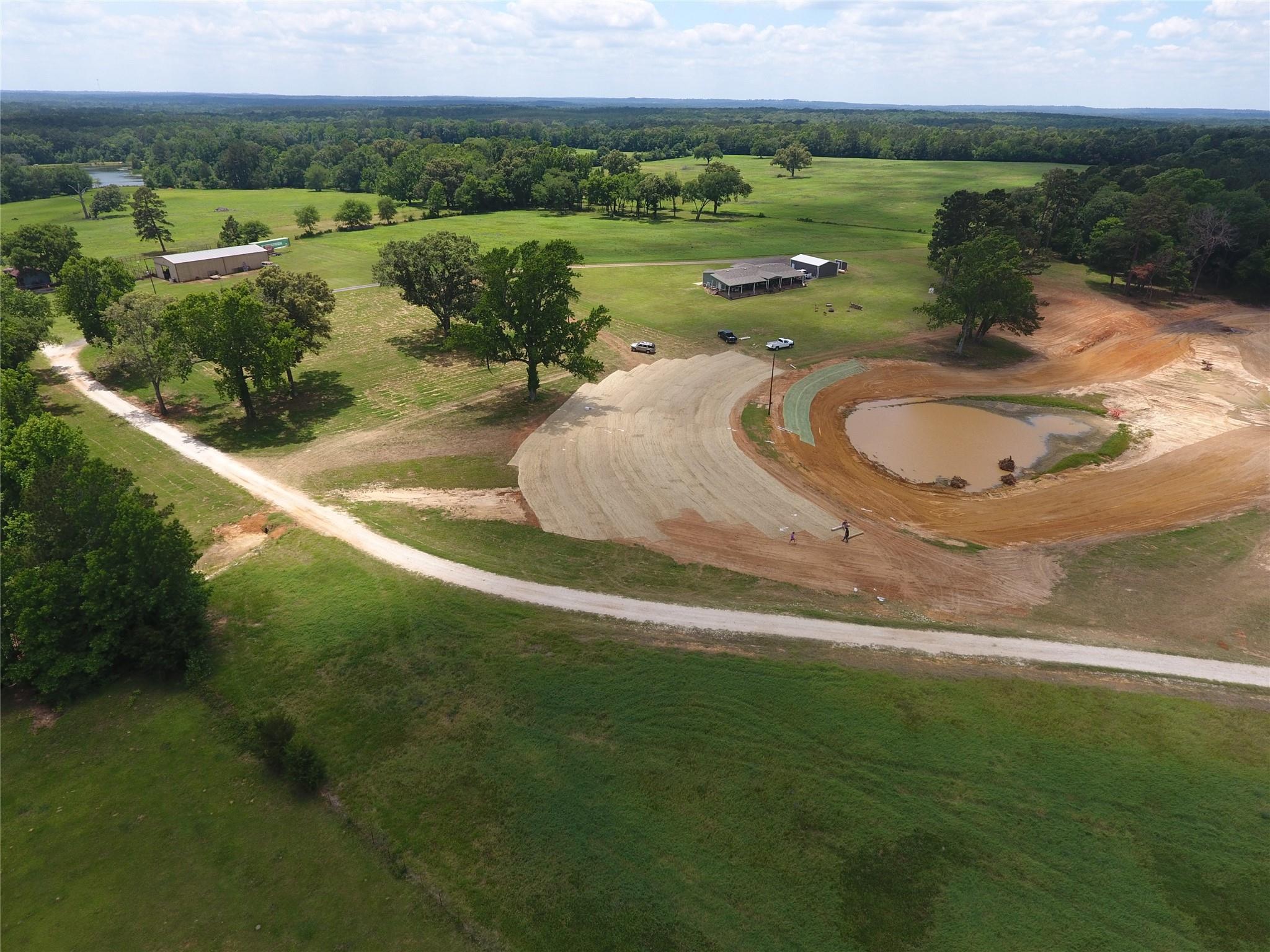 main property photo 15