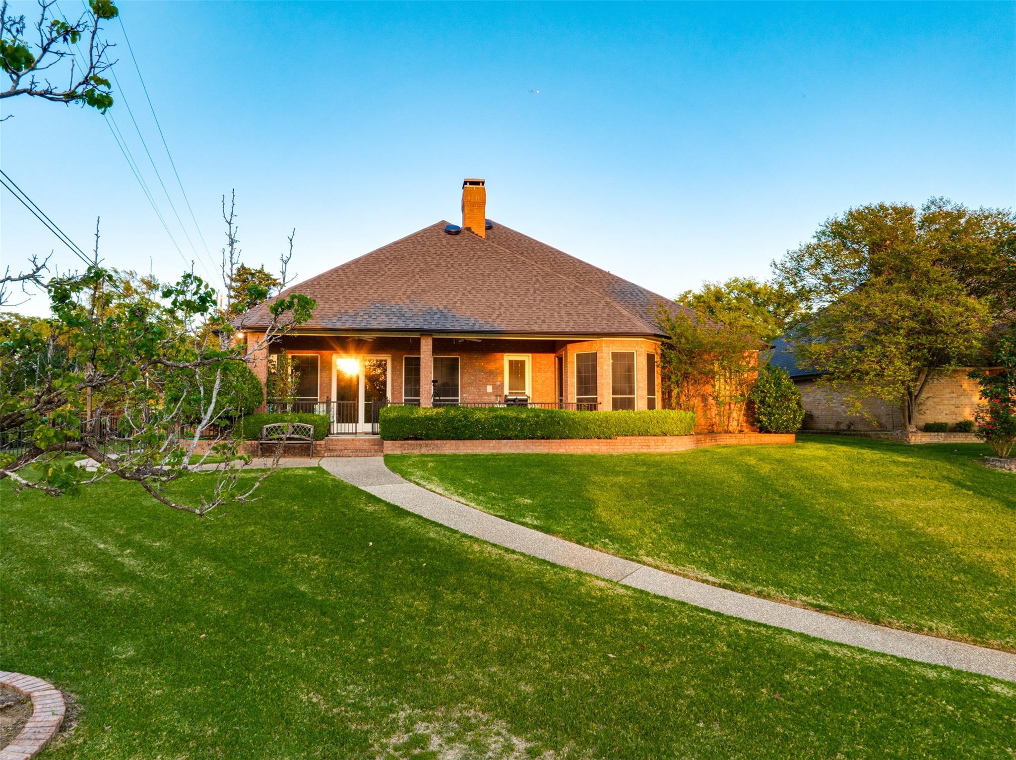 main property photo 2