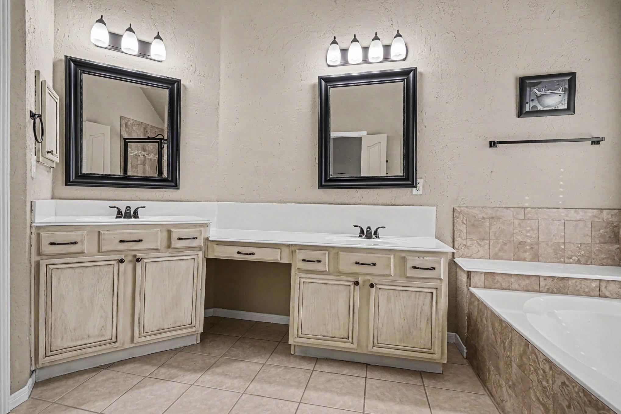 property viewer photo 25