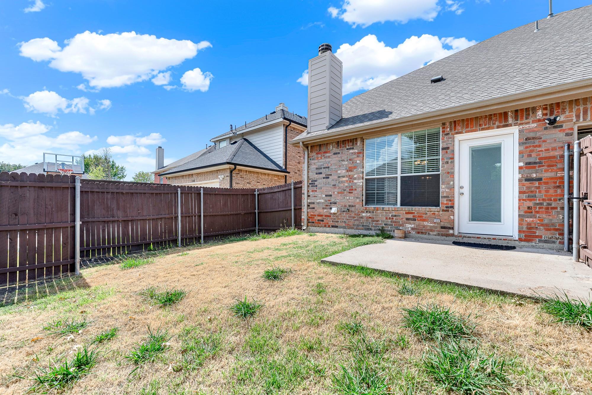 main property photo 31