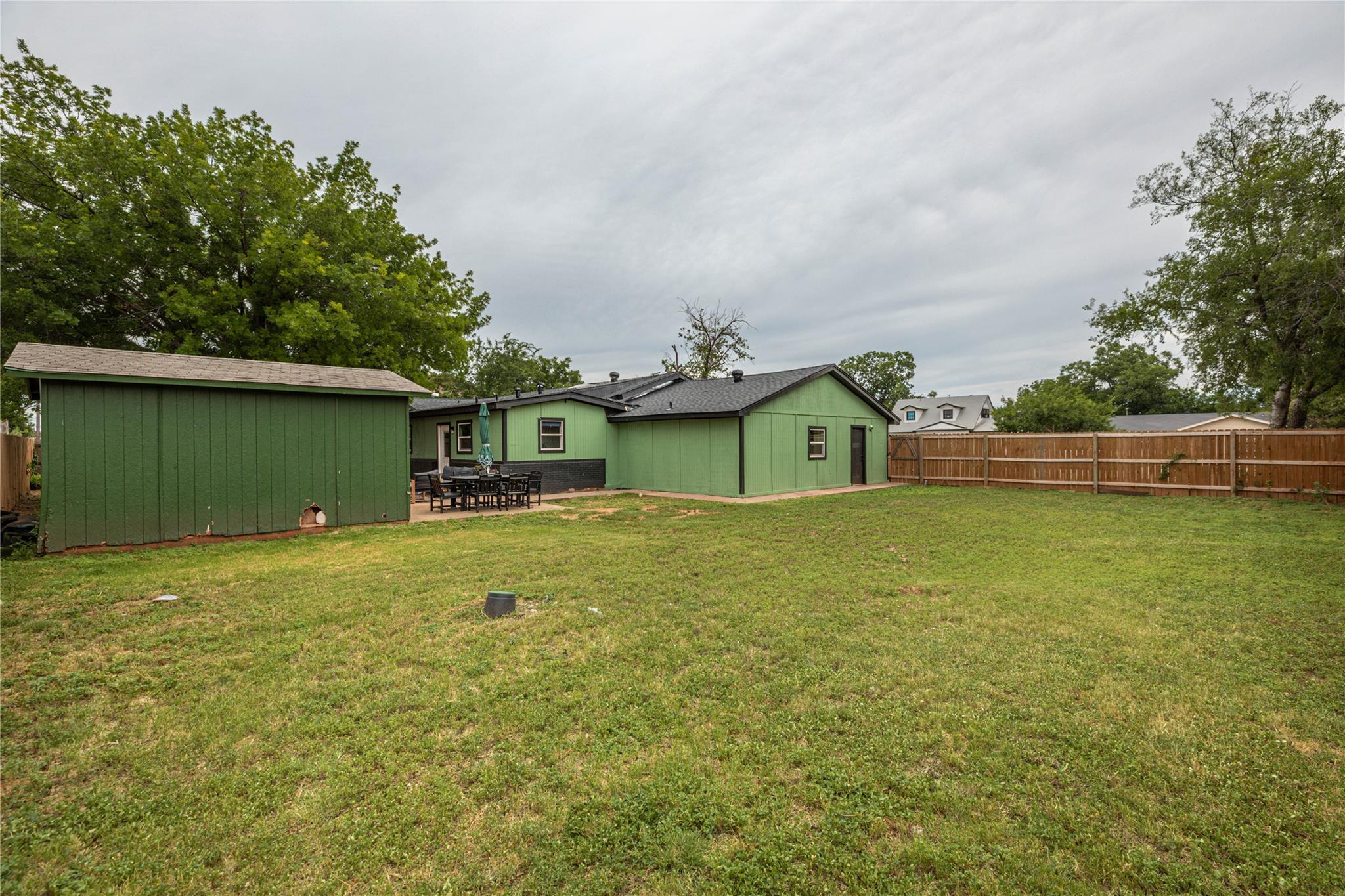 main property photo 29